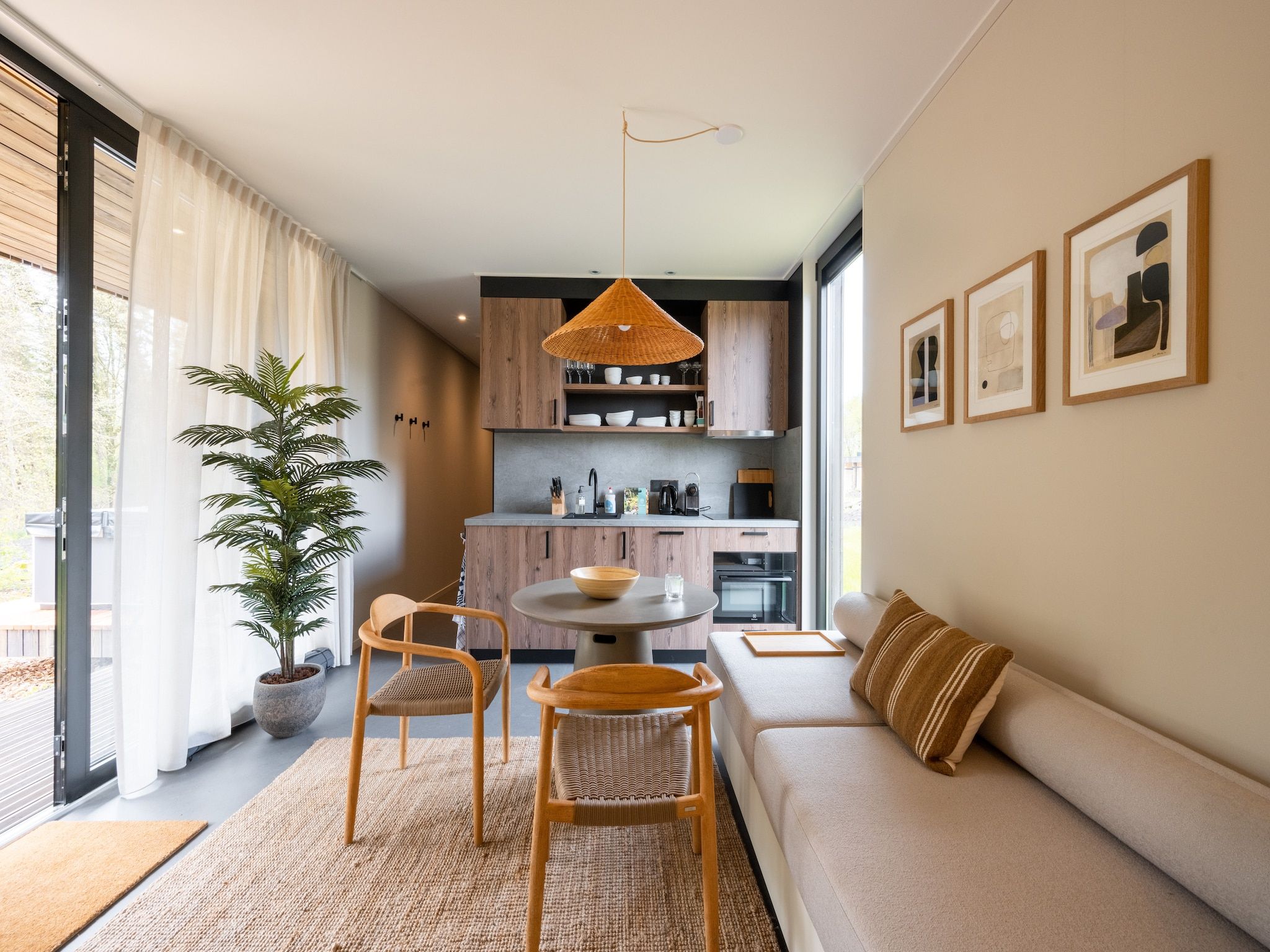 De woonkamer van Resort de Parel 11 in Zeewolde