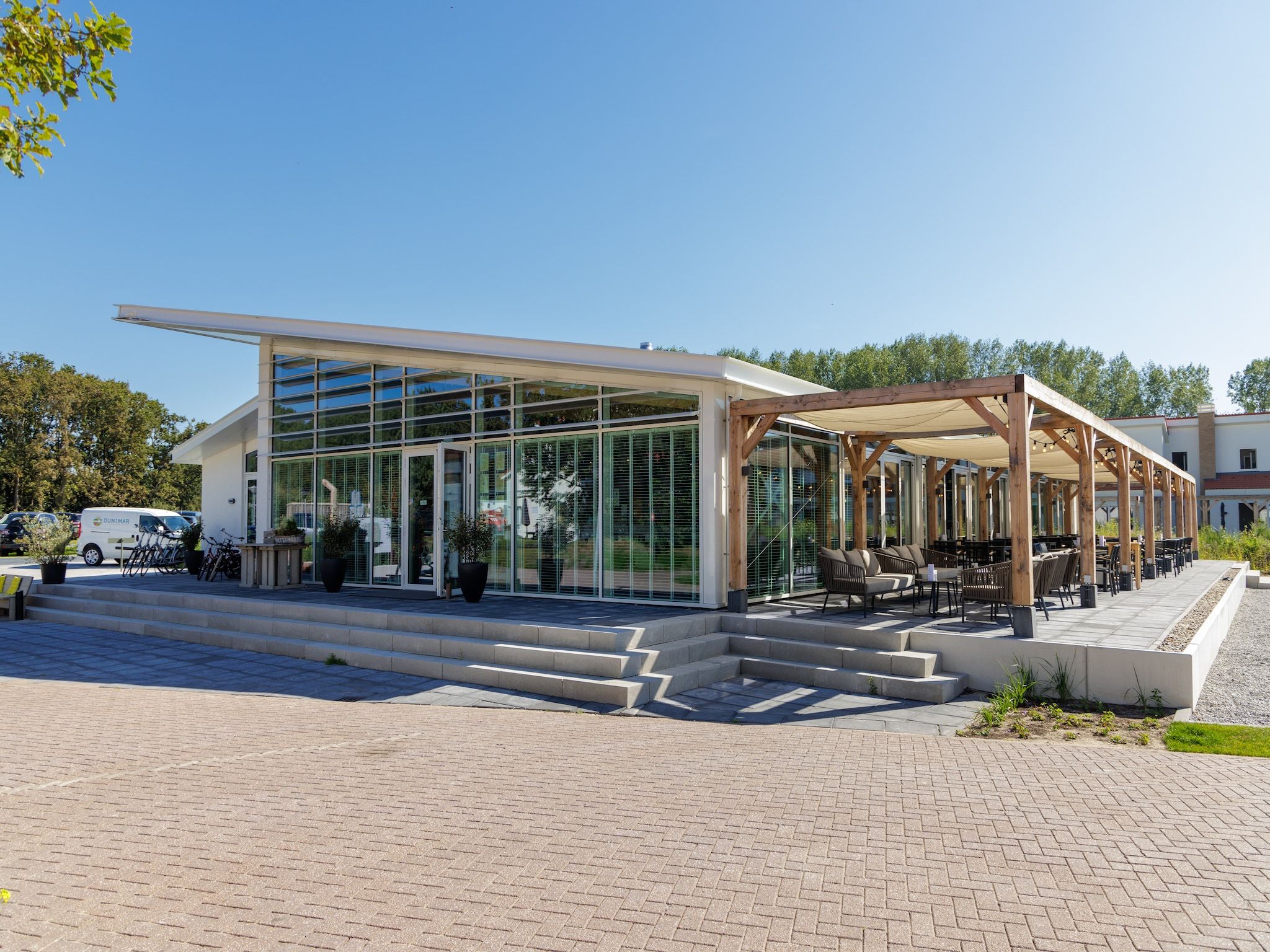 Parkfaciliteiten bij Duinresort Dunimar 3 in Noordwijkerhout