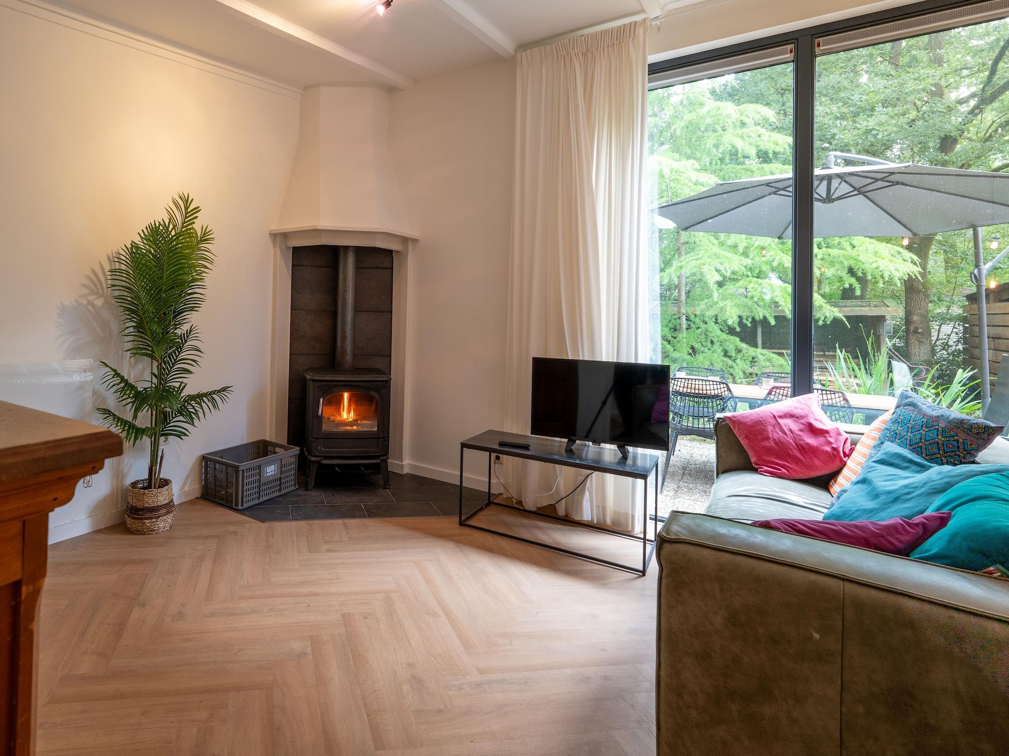 De woonkamer van Bos suite in Zelhem