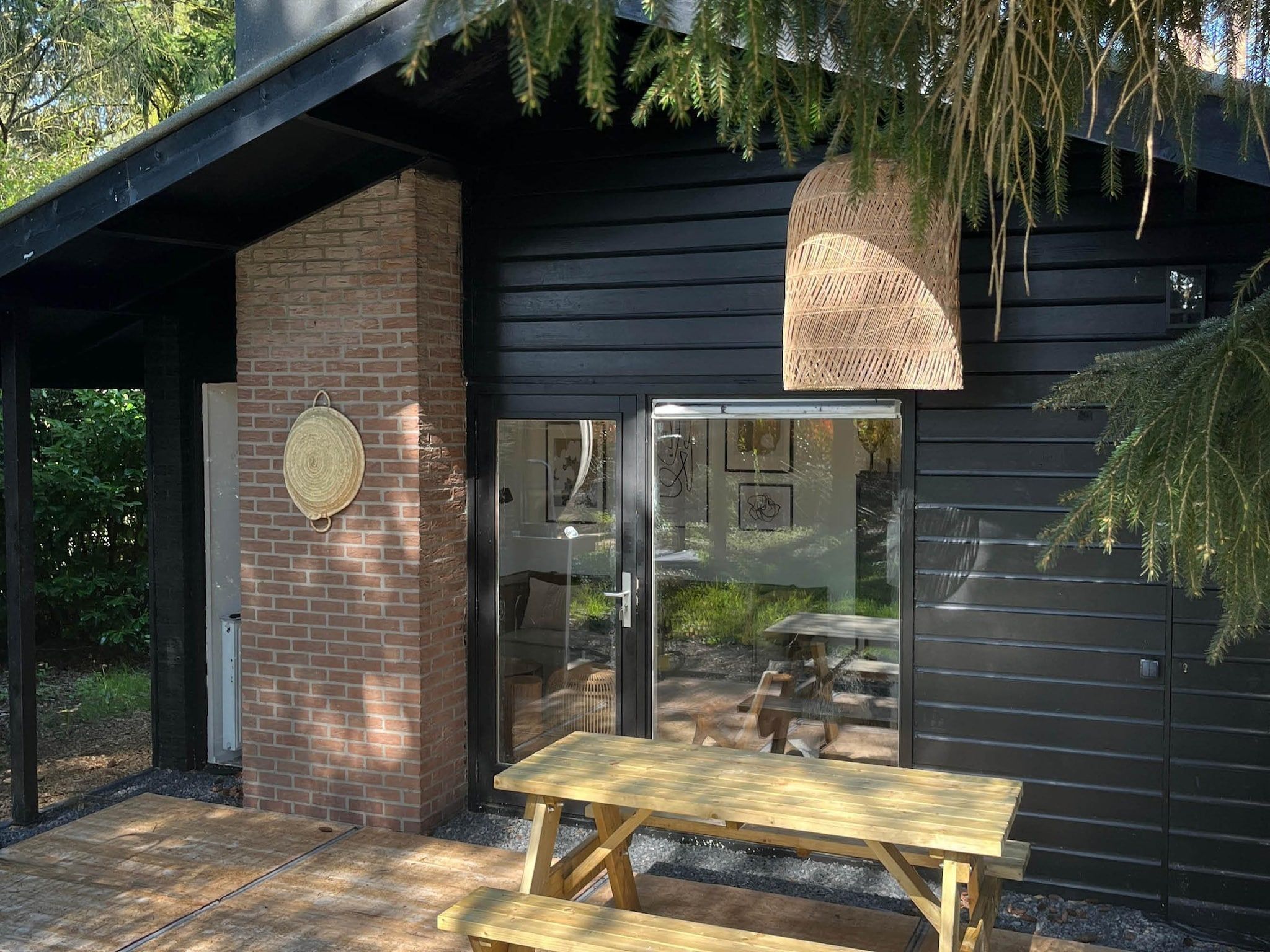 De buitenkant van Dutch Cabin Houses 24 in Rheezerveen