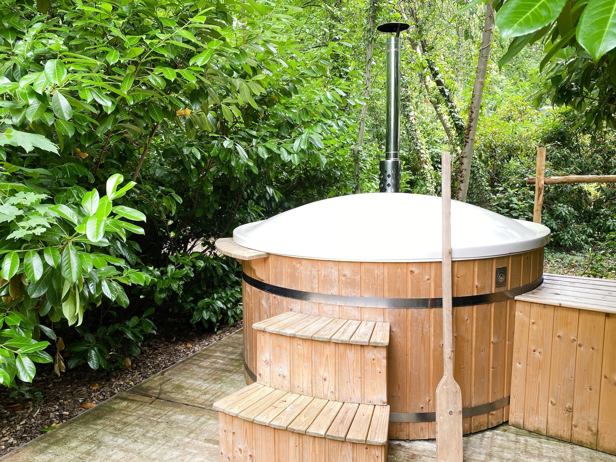 Wellness bij Dutch Cabin Houses C67 in Rheezerveen
