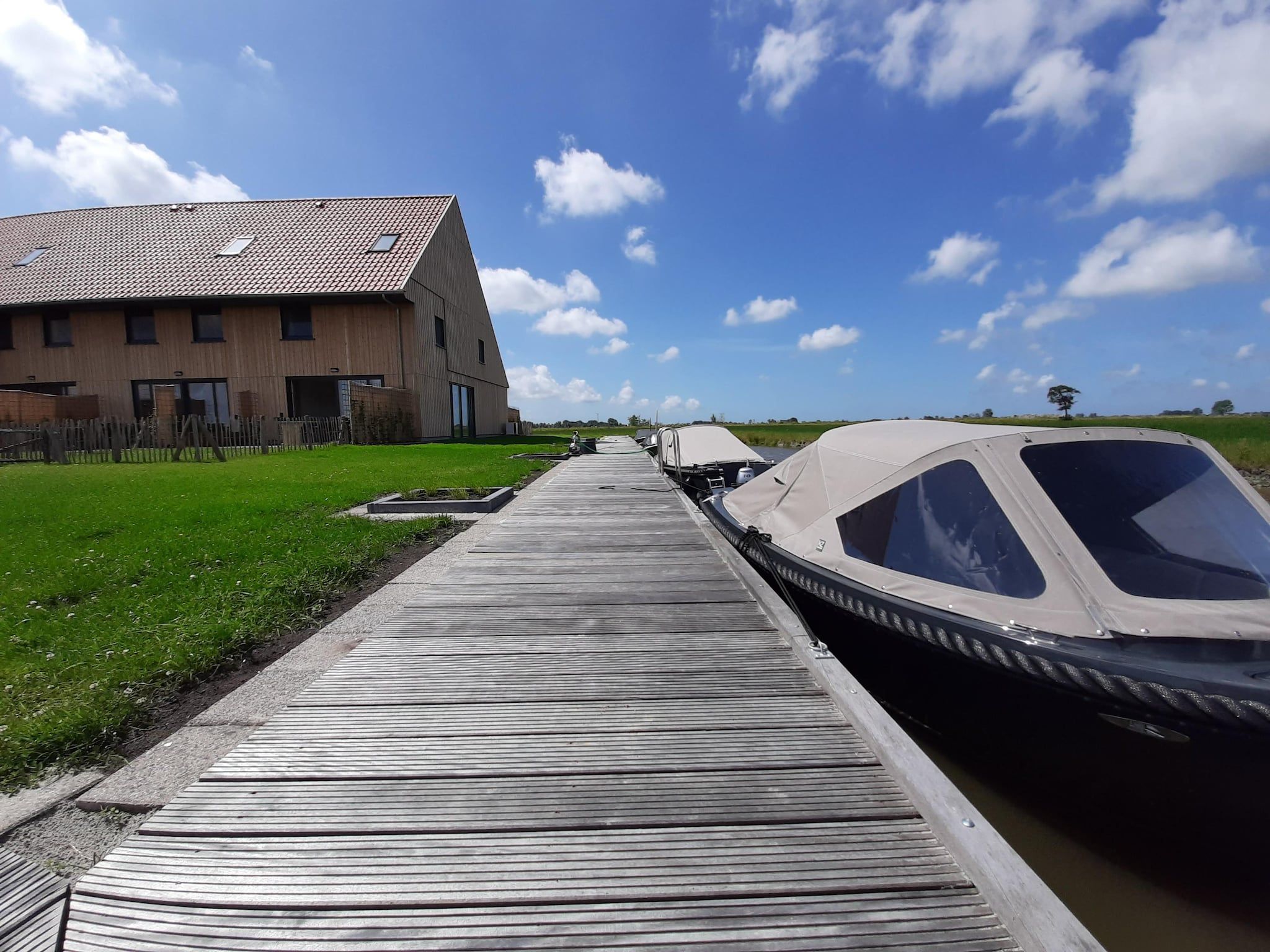 Voorzieningen bij Friese Villa 6 pers met sloep optioneel bij te boeken in Leons