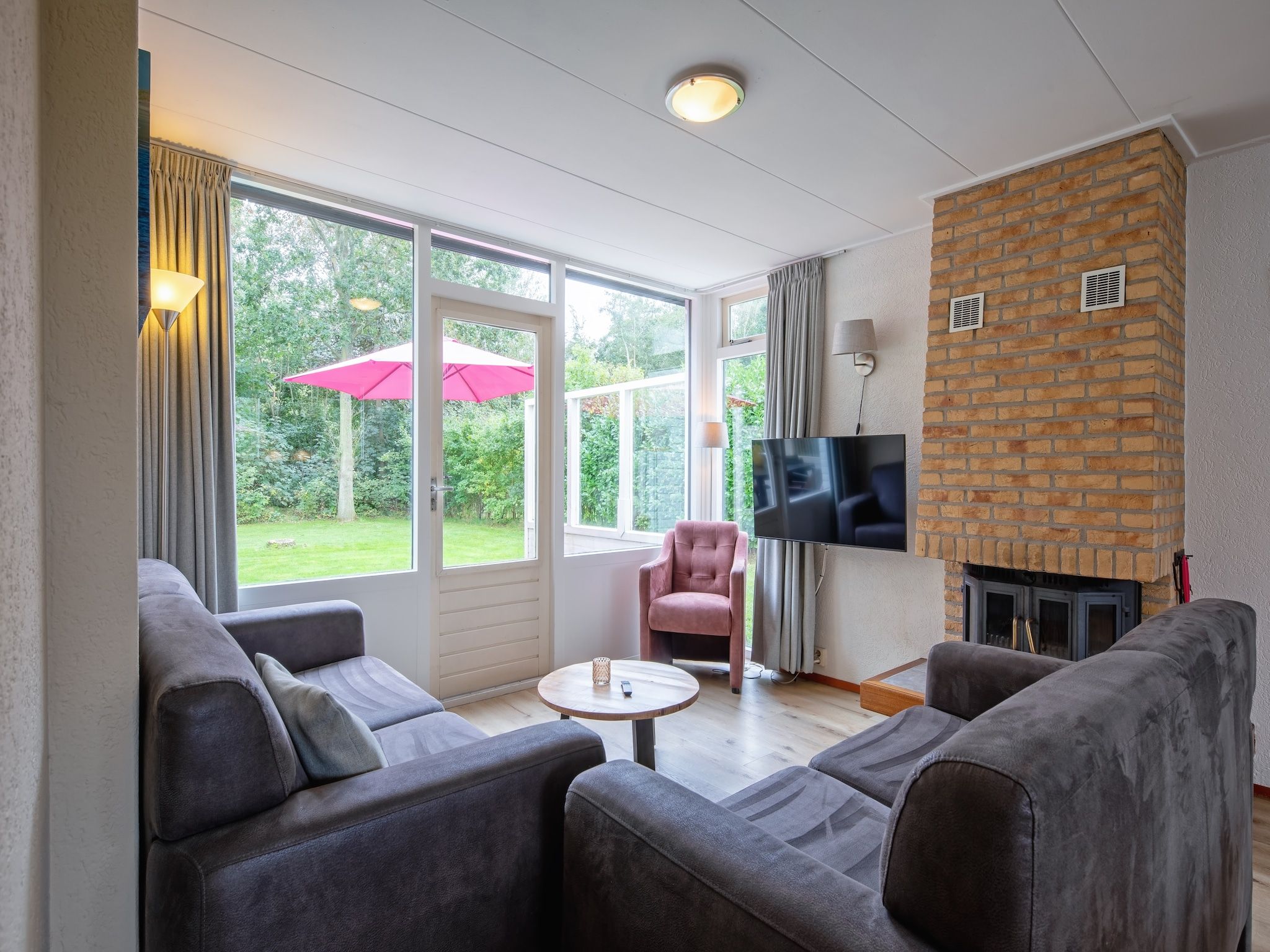 De woonkamer van De Parel 166 in Den Burg