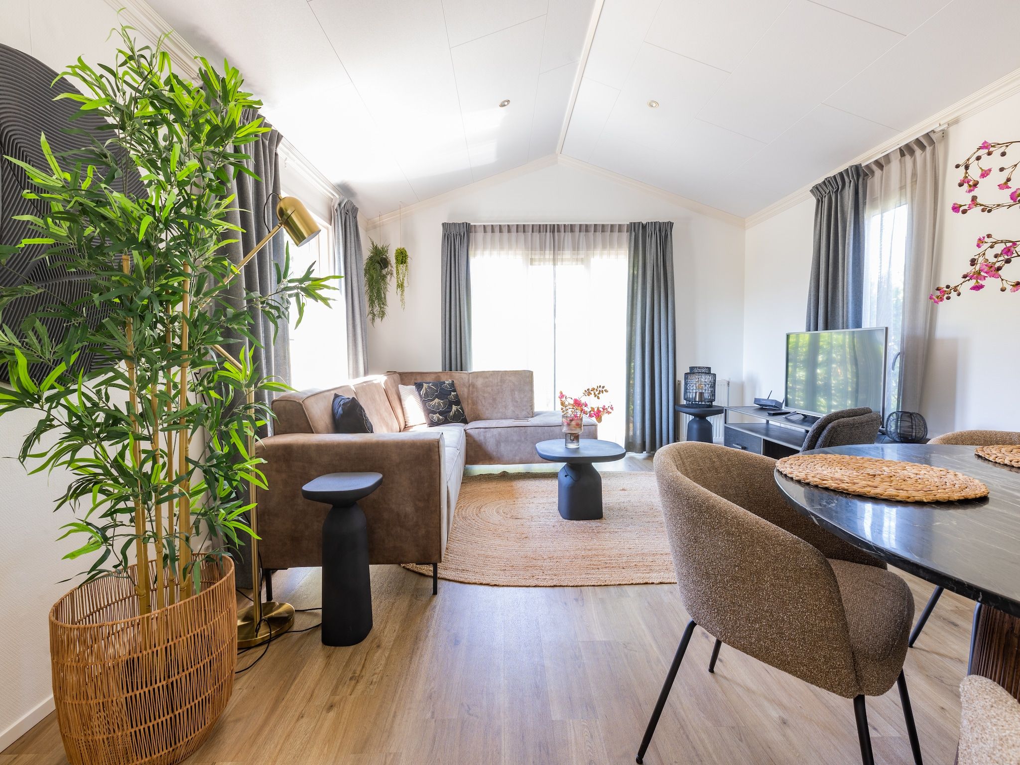 De woonkamer van Vakantiepark Molenvelden 9 in Veldhoven