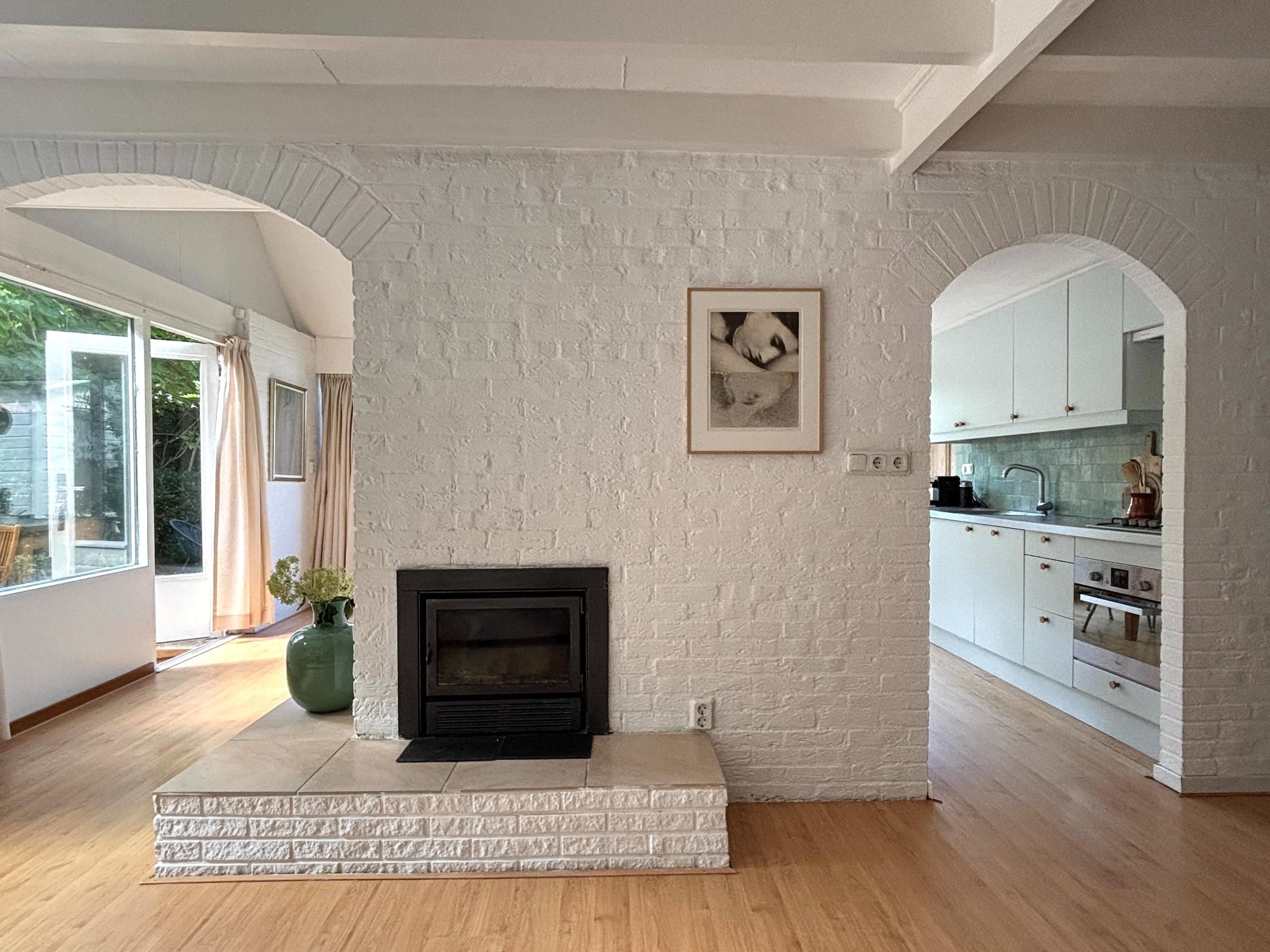 De woonkamer van Casa Duna in Noordwijkerhout