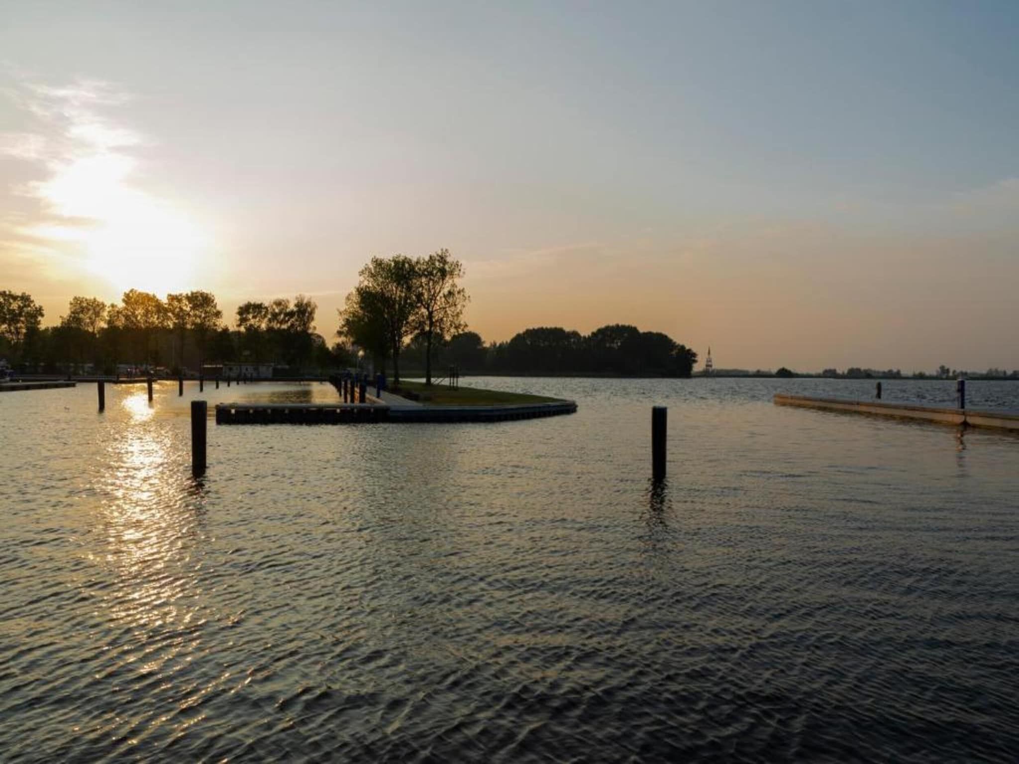 De omgeving van Houseboat - Paviljoenwei 4  Sneek Offingawier 'Boatique Sneek' in Offingawier