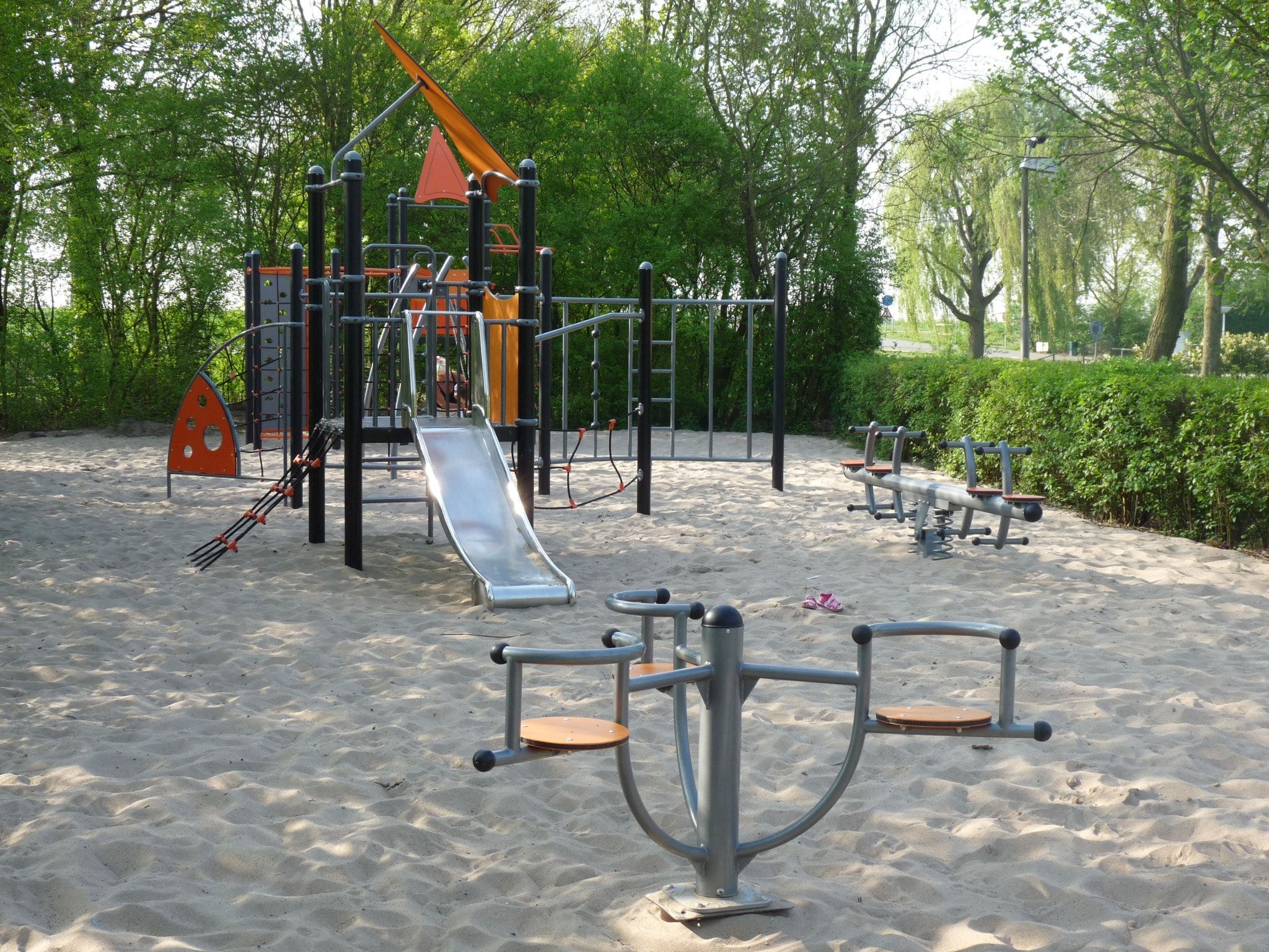 Parkfaciliteiten bij 6 pers Welness huis 83 in Zevenhuizen