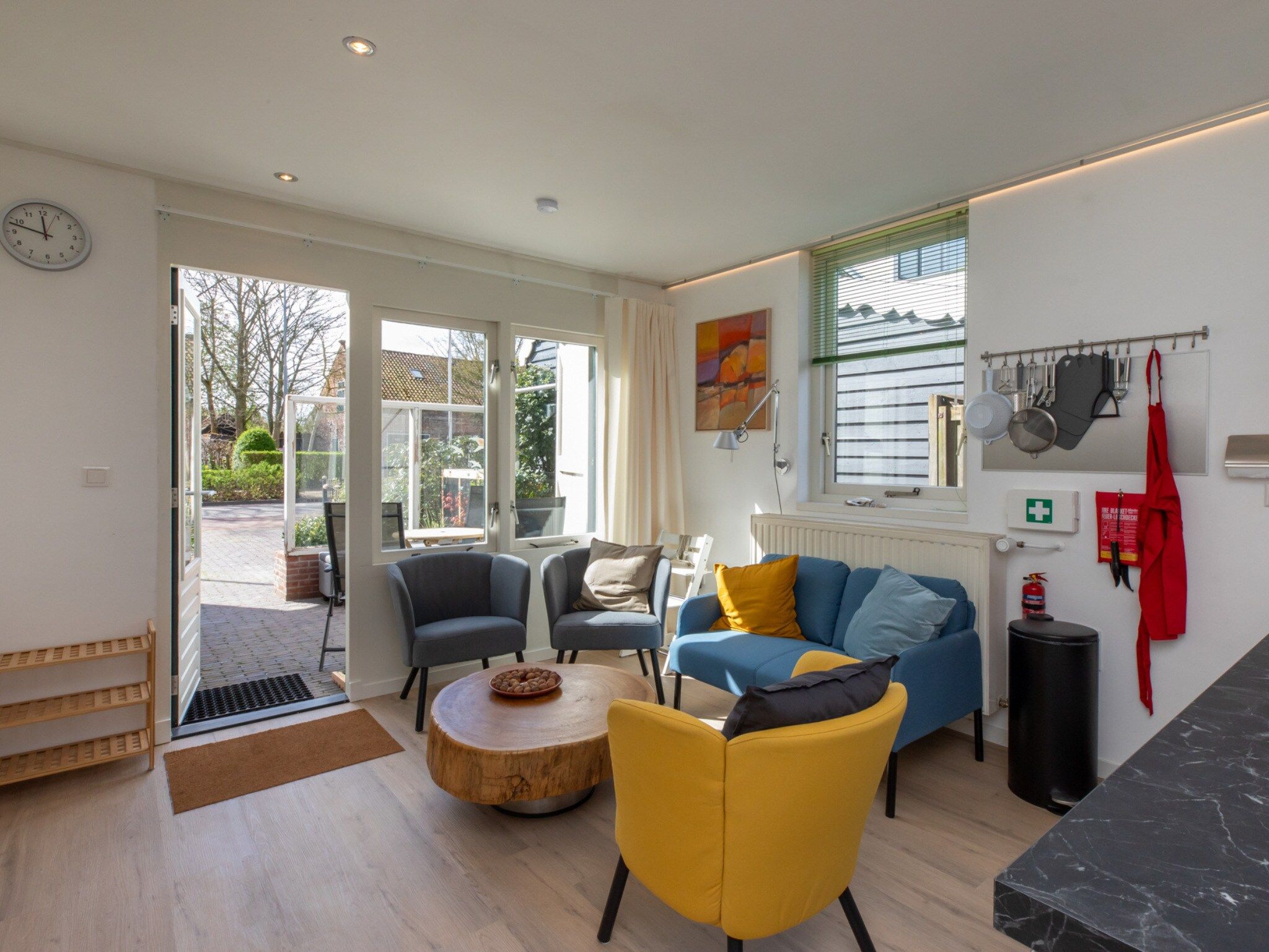 De woonkamer van Villa Querina in Koudekerke