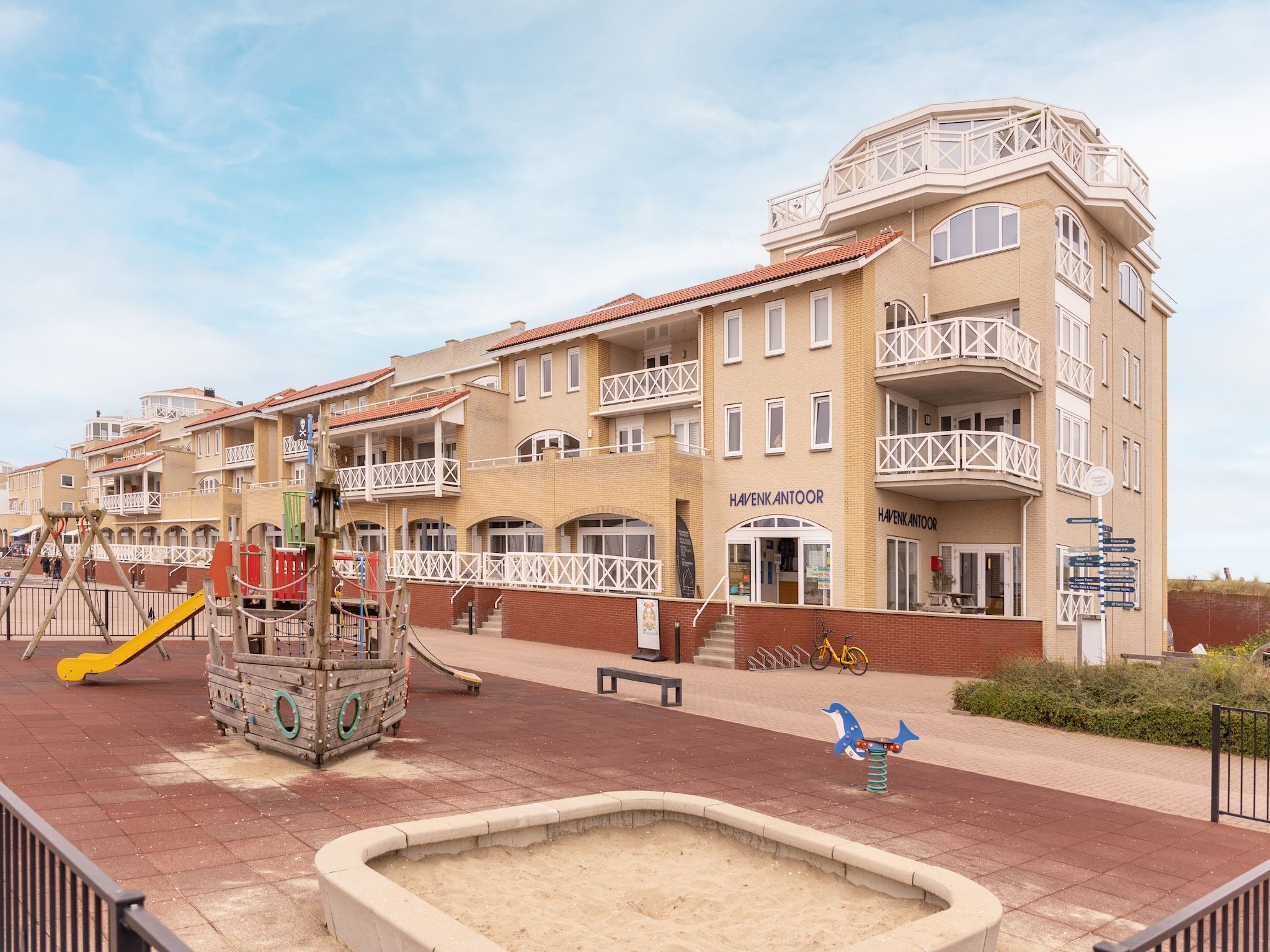 Parkfaciliteiten bij Marina Port Zélande 1 in Ouddorp