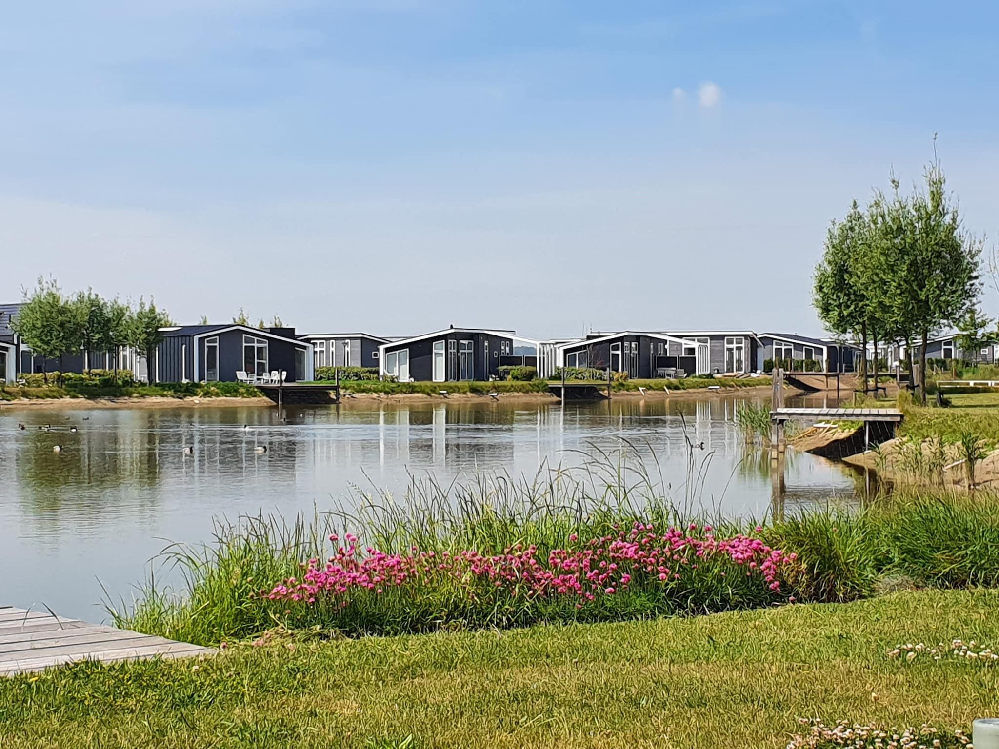 Parkfaciliteiten bij Water Resort Oosterschelde 32 in Wemeldinge