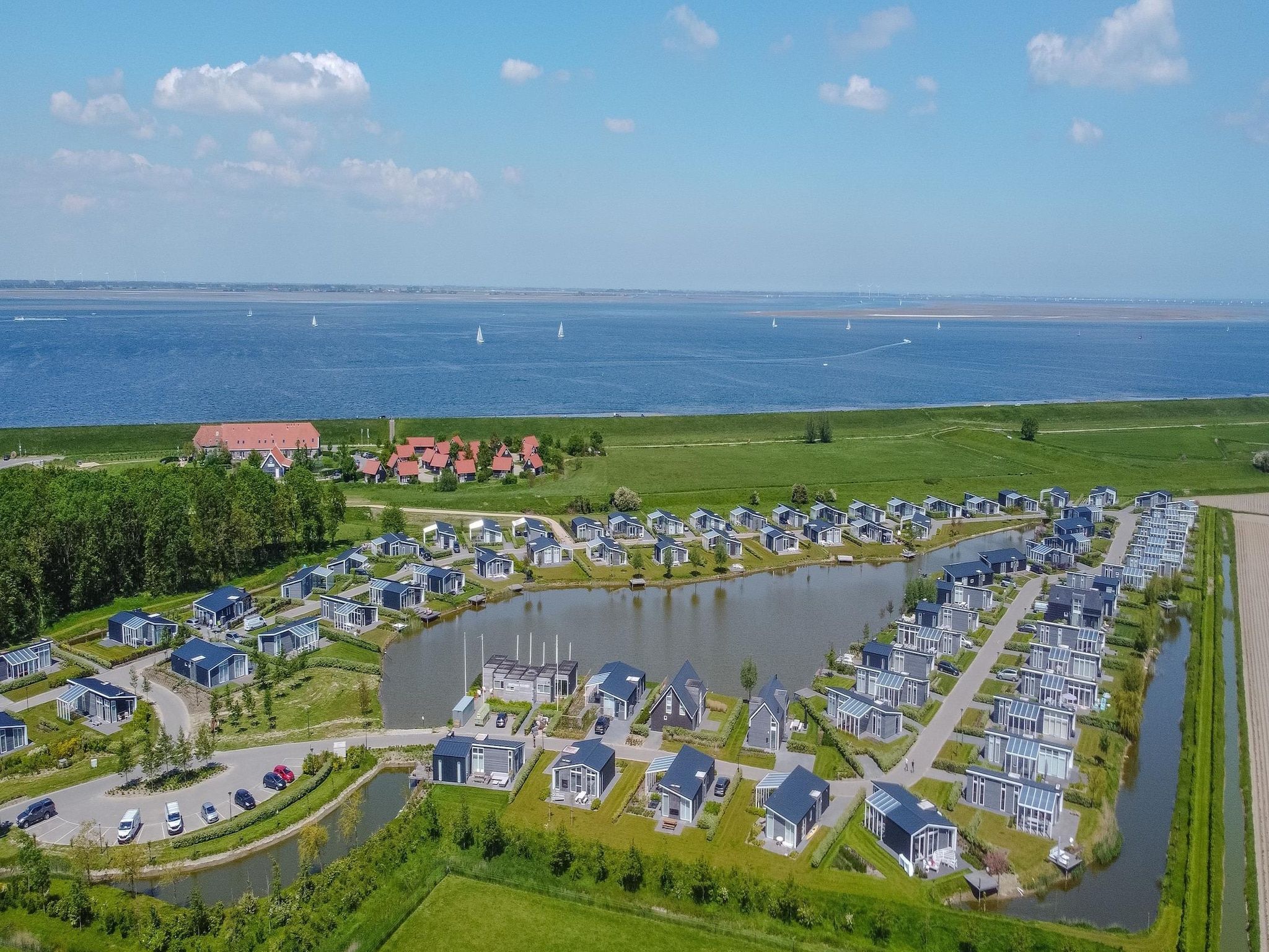 Water Resort Oosterschelde 73 in Wemeldinge - Foto 13 van 40