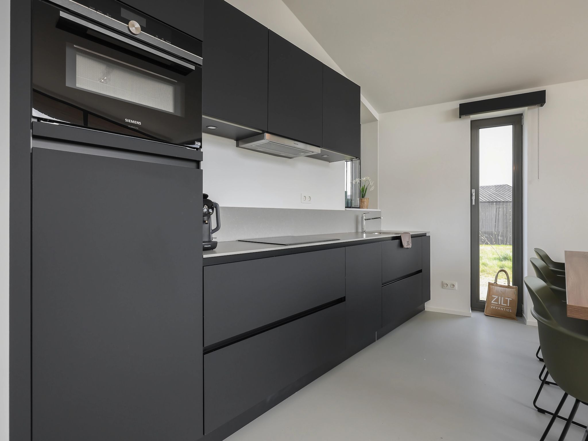 De keuken van Heerlijkheid Vlietenburg 12 in Wissenkerke