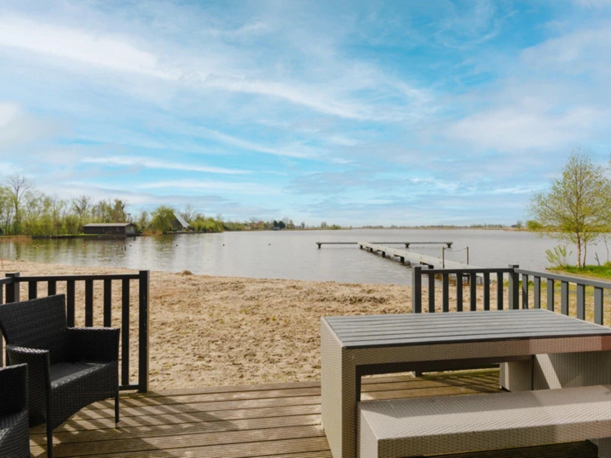 Het terras van Waterpark Langelille 3 in Langelille