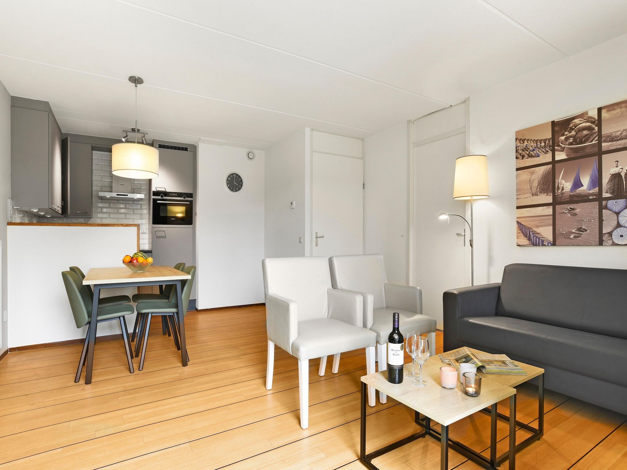 De woonkamer van Parc Port Greve 5 in Brouwershaven