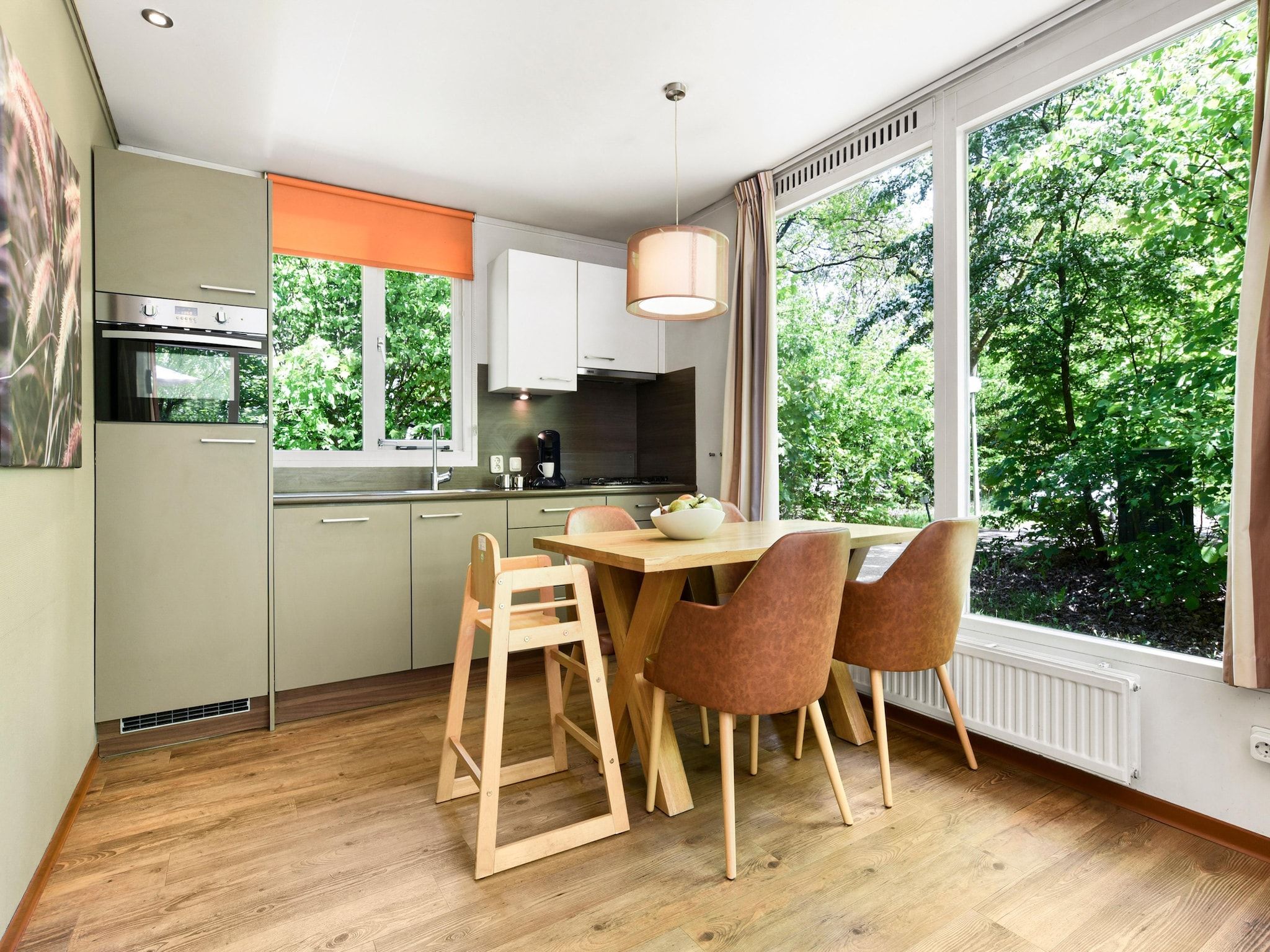 De keuken van Parc Heihaas 7 in Putten