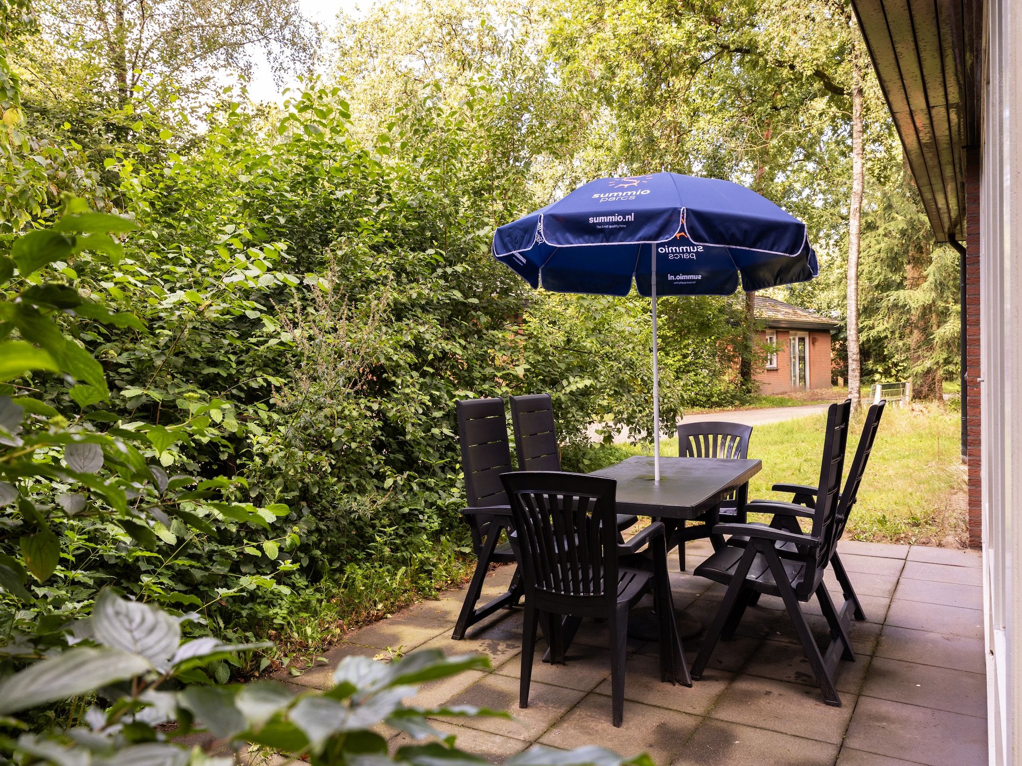 Het terras van Parc Heihaas 11 in Putten