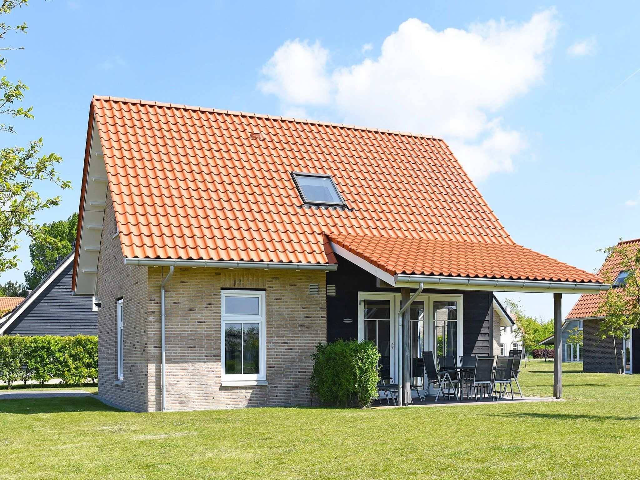 De buitenkant van Strand Resort Nieuwvliet-Bad 10 in Nieuwvliet