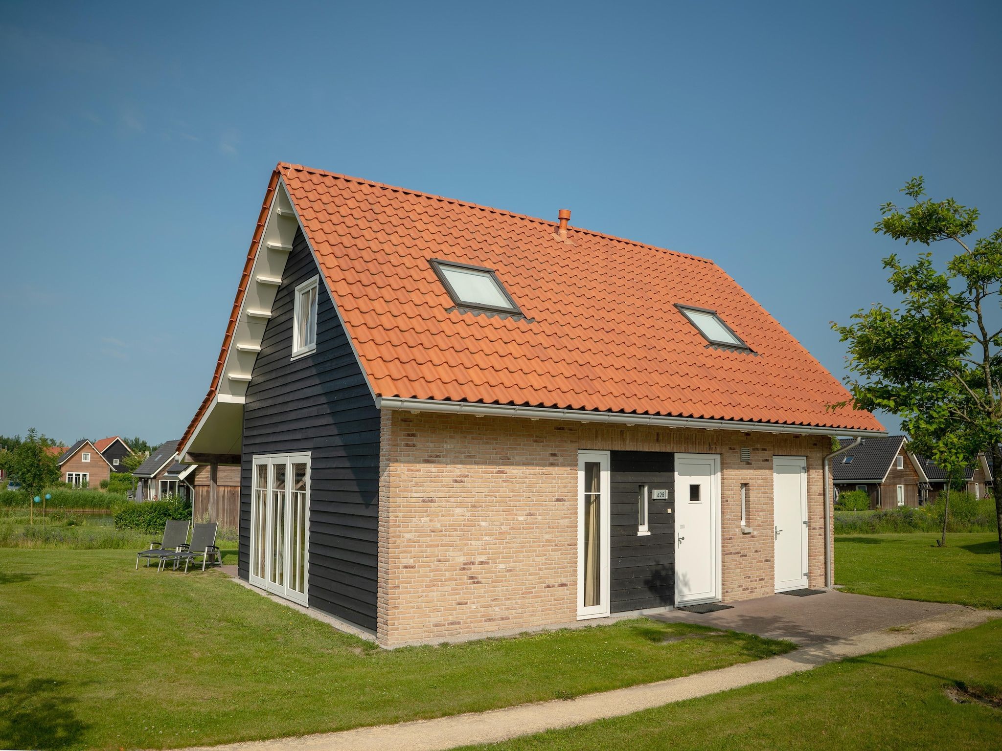 De buitenkant van Strand Resort Nieuwvliet-Bad 11 in Nieuwvliet
