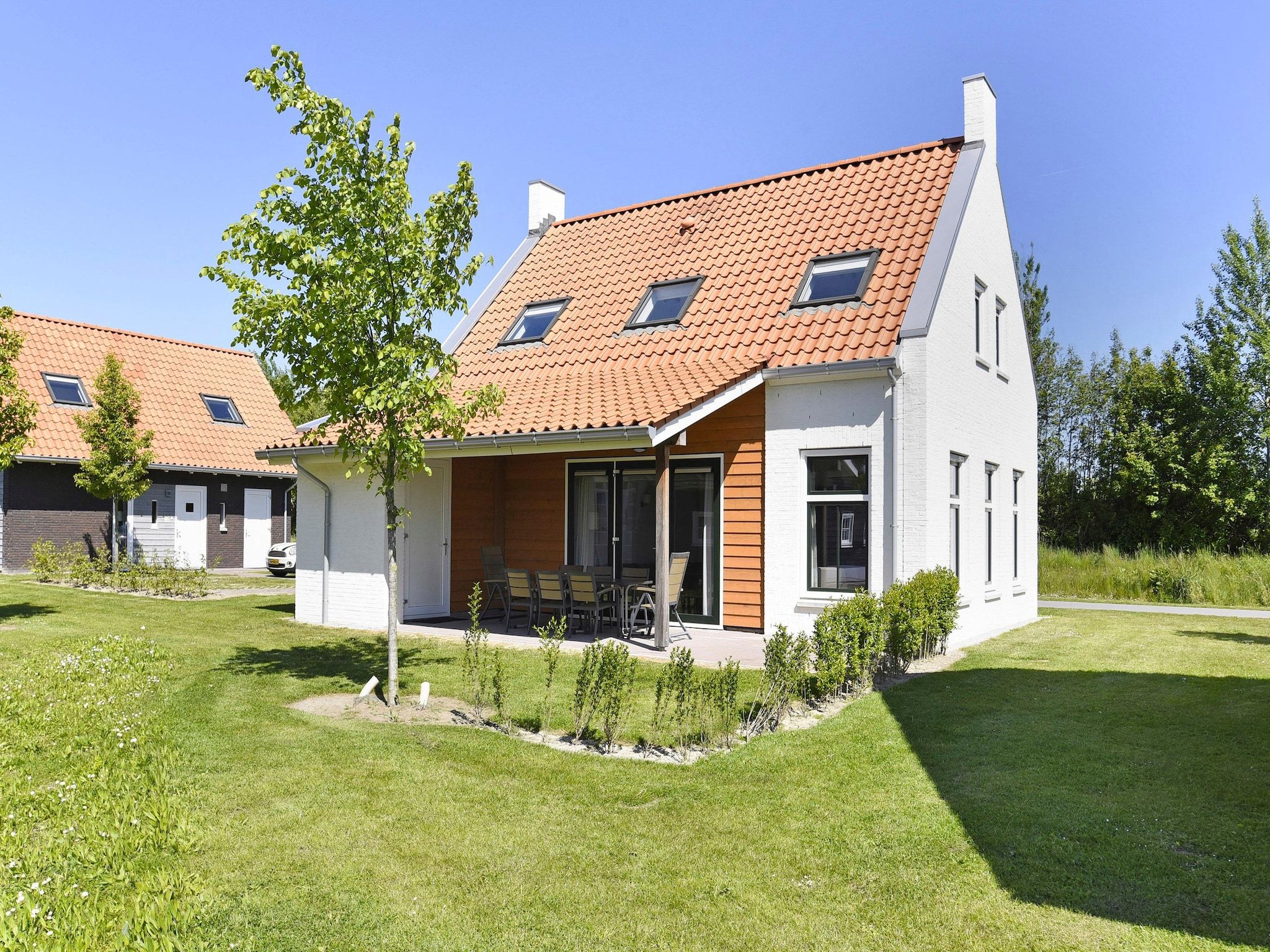 De buitenkant van Strand Resort Nieuwvliet-Bad 13 in Nieuwvliet