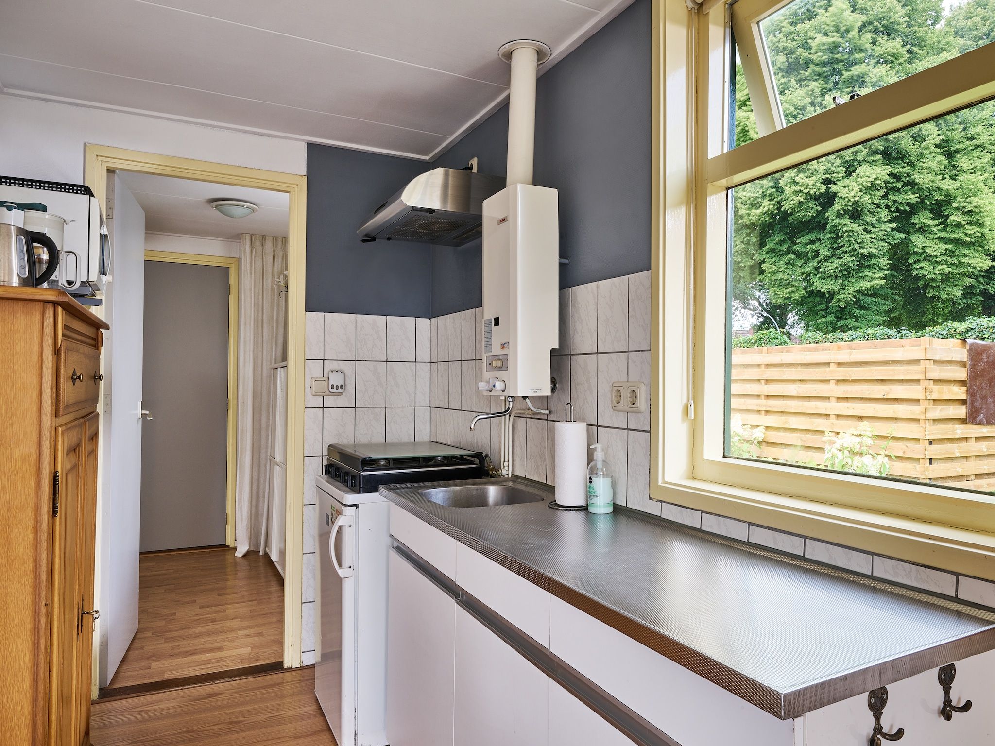 De keuken van De Ploeg 6P in De Kiel