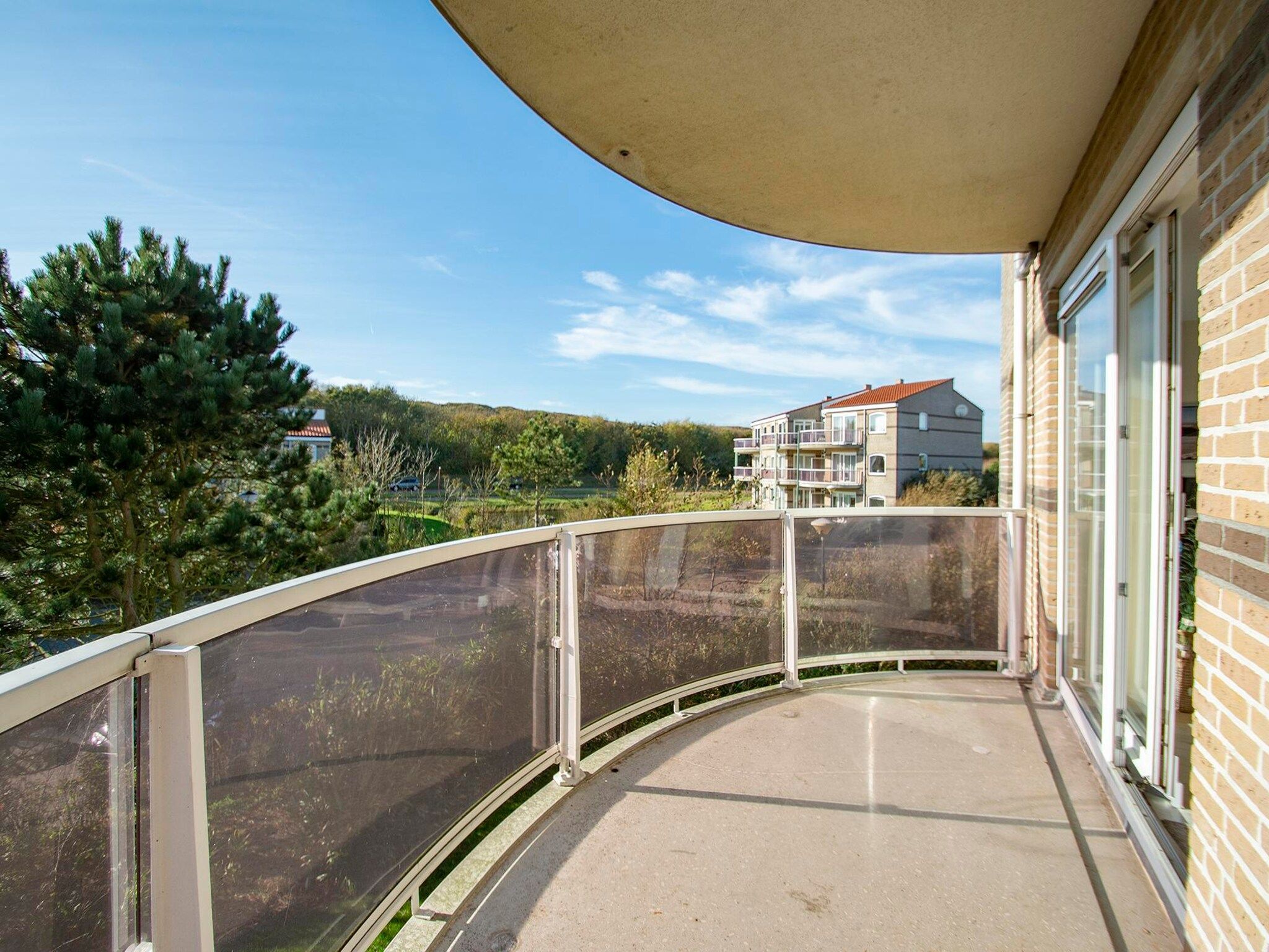Het terras van Résidence Juliana 34 in Julianadorp aan Zee