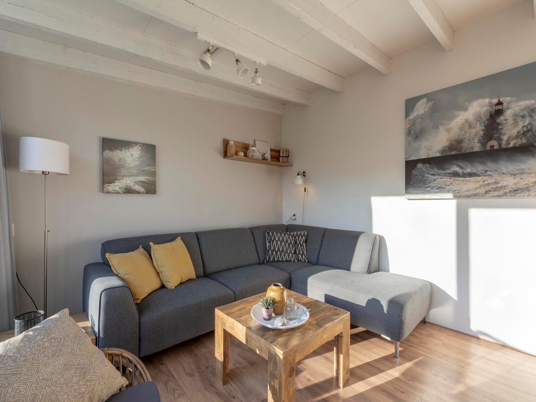 De woonkamer van Duinland 247 in Sint Maartenszee