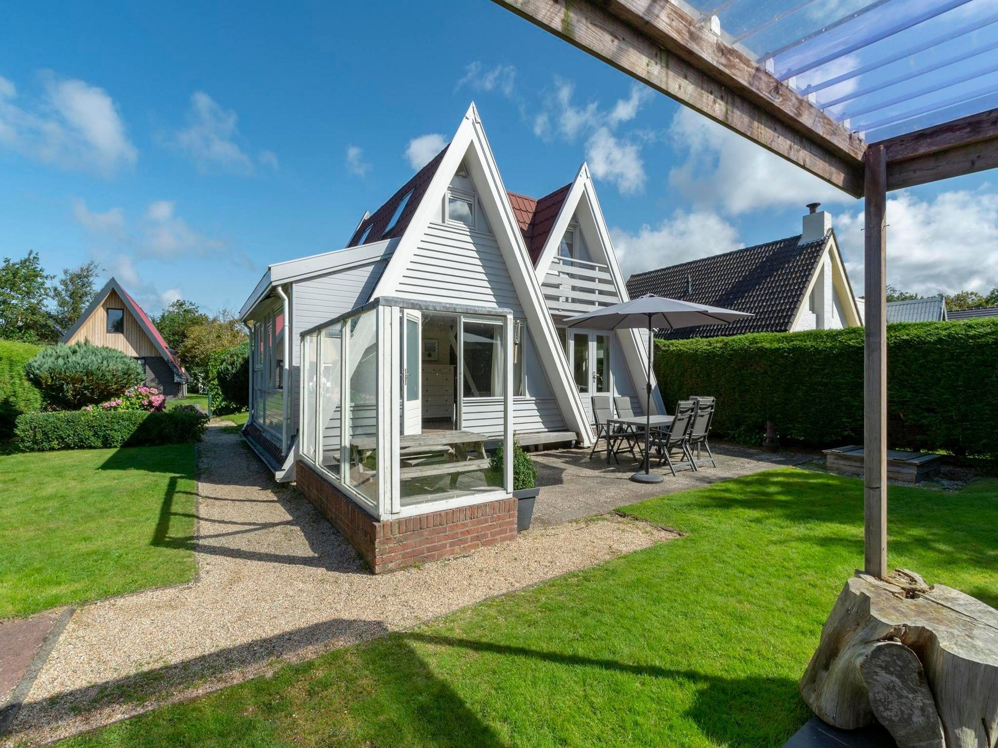 De buitenkant van Duinland 46 in Sint Maartenszee