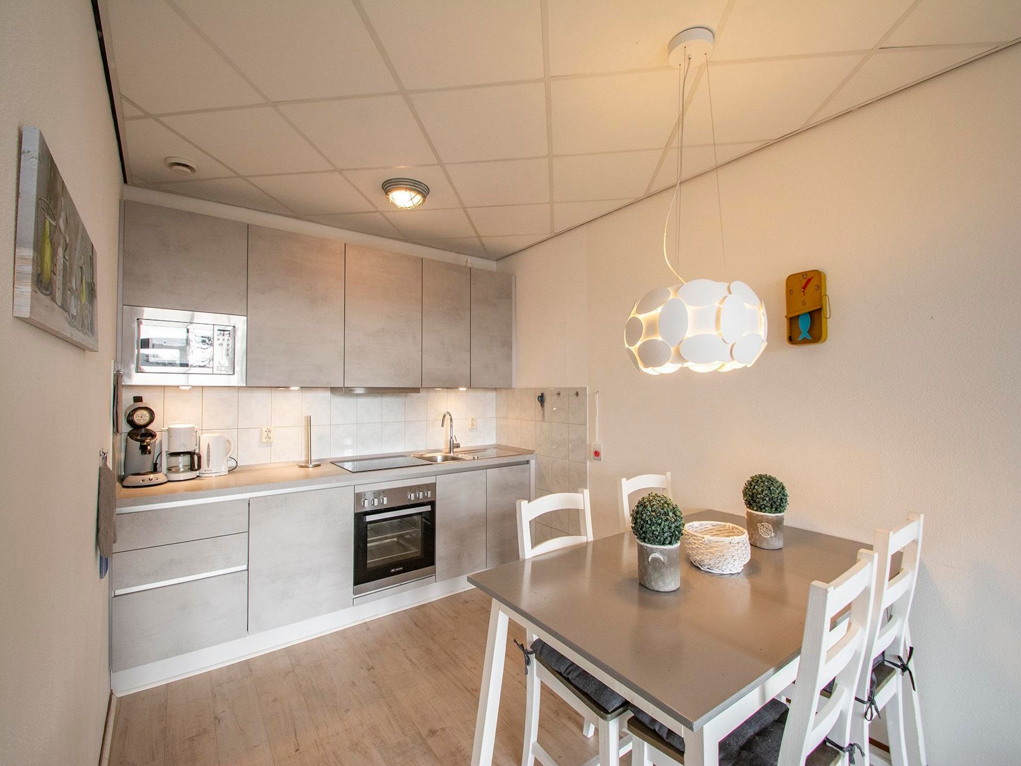 De keuken van Strandslag 107 in Julianadorp aan Zee
