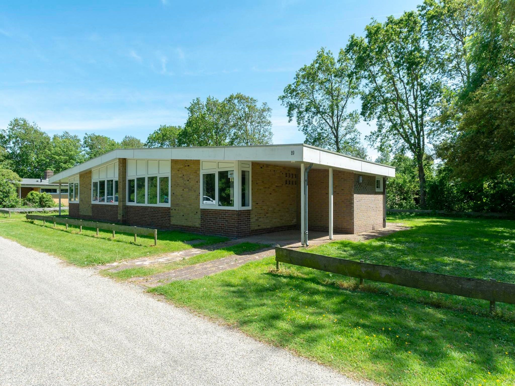 De buitenkant van Duinland XL in Sint Maartenszee