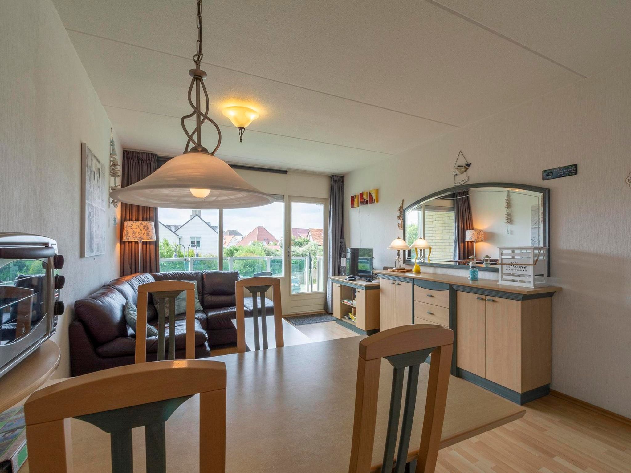 De eetkamer van Beach Appartement 29 in Callantsoog
