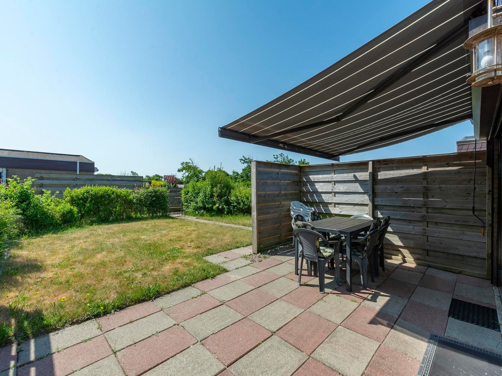 De tuin van De Blenck 67 in Callantsoog