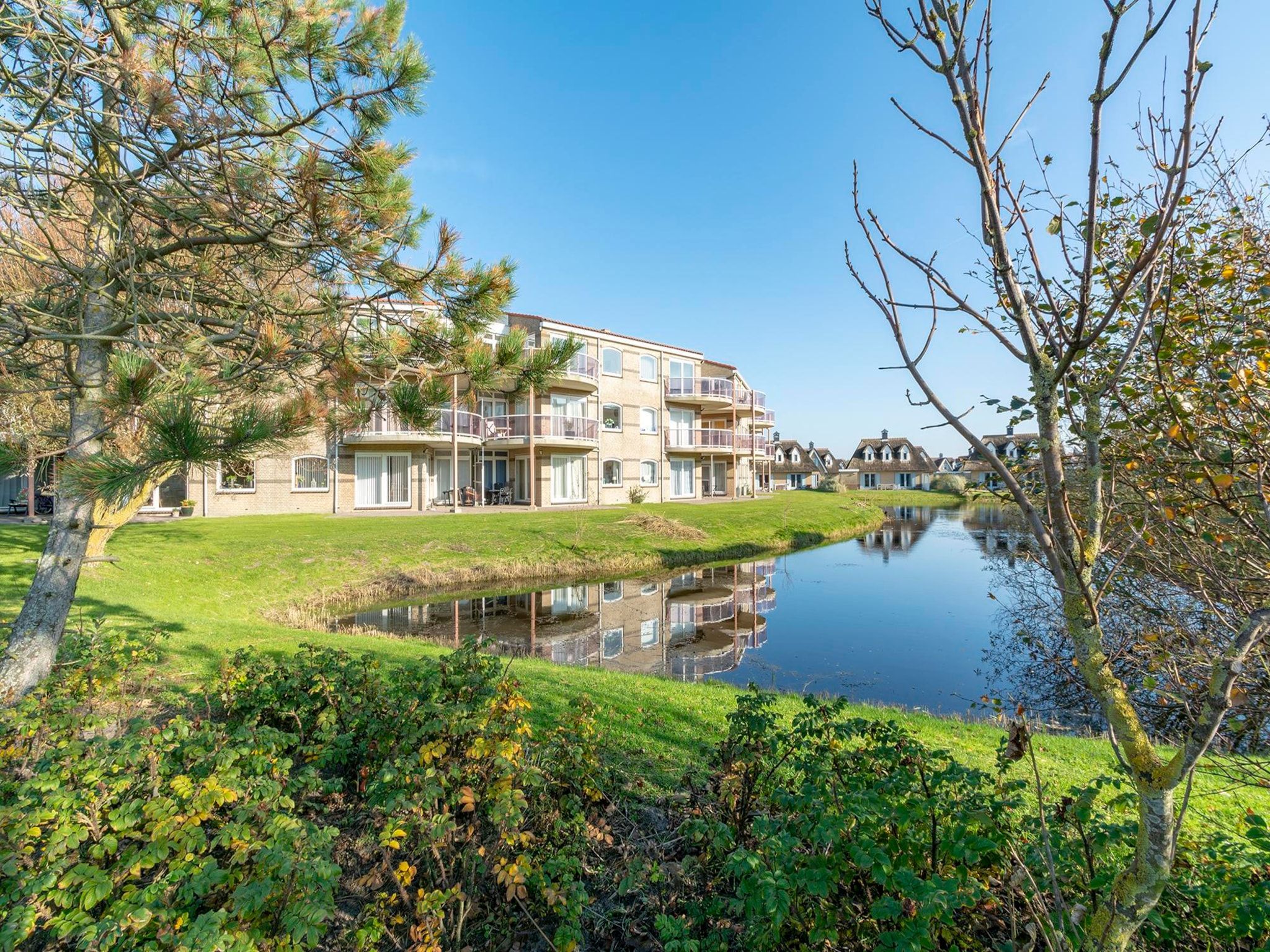 De buitenkant van Résidence Juliana 77 in Julianadorp aan Zee