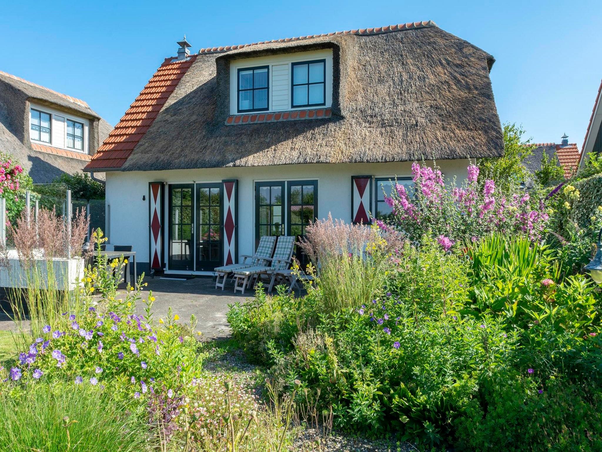 De woonkamer van De Buitenplaats 16 in Callantsoog
