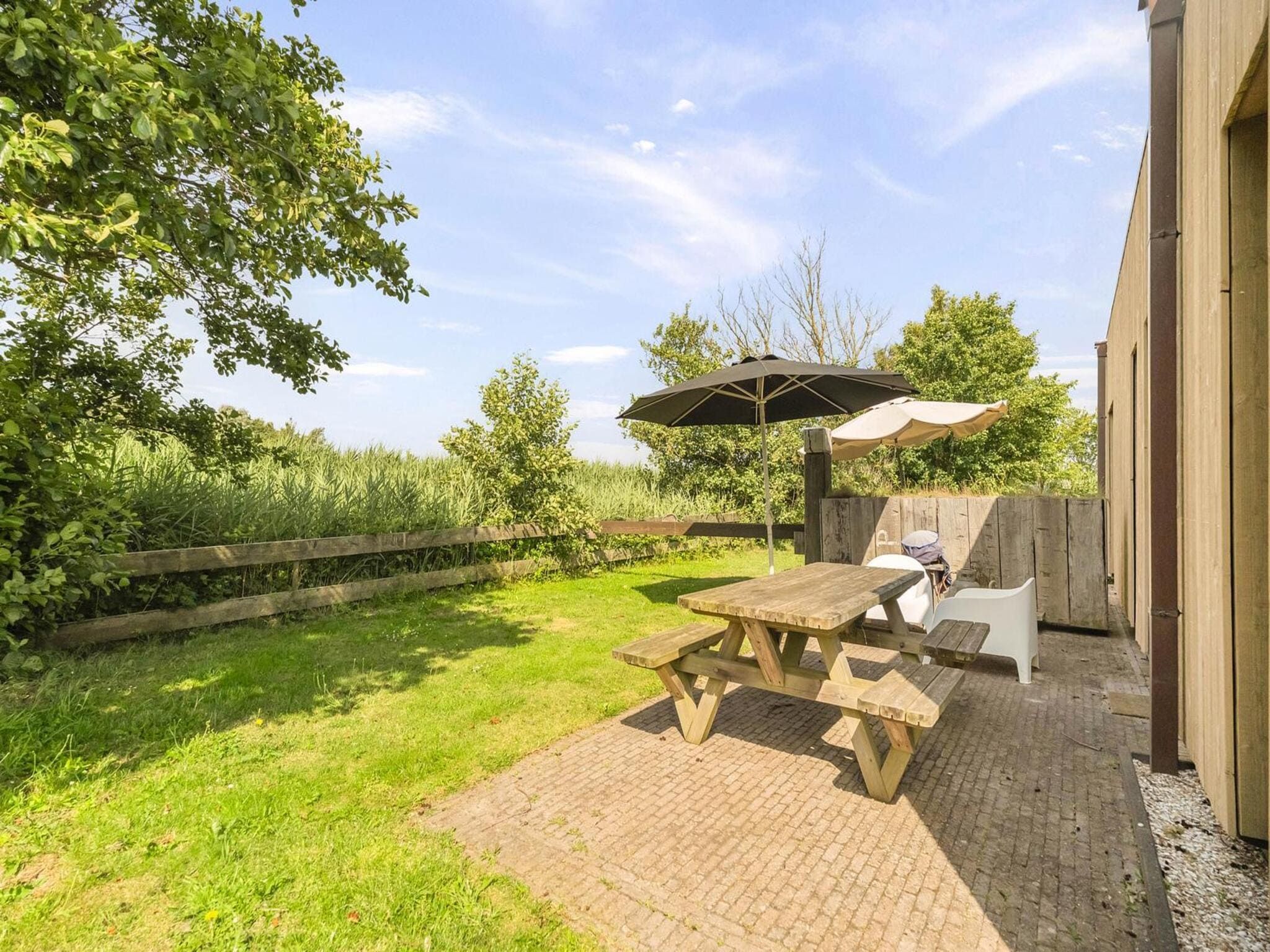 Het terras van Vossehoeck 3 in Callantsoog