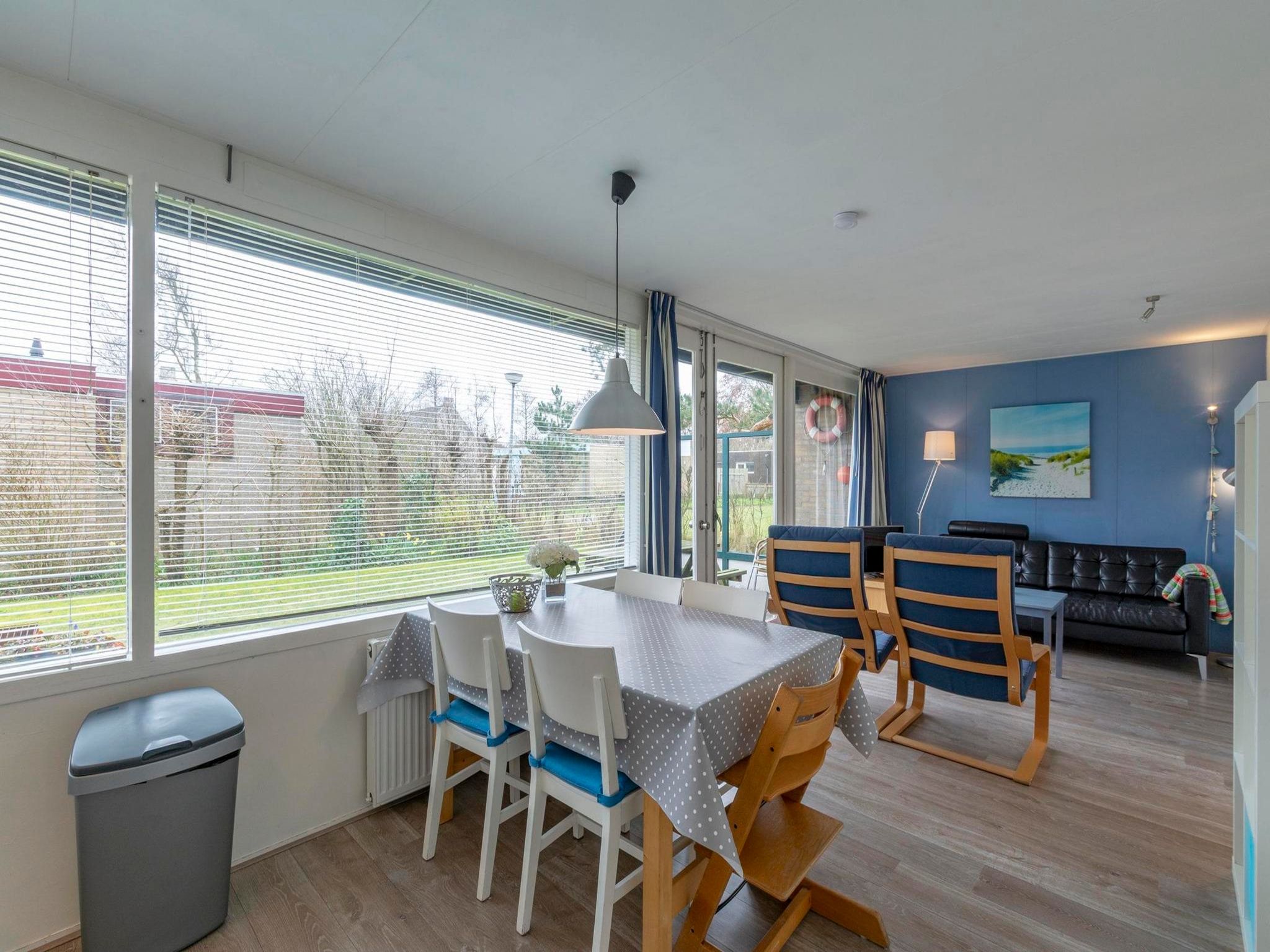 De eetkamer van Garnekuul 81 in Callantsoog