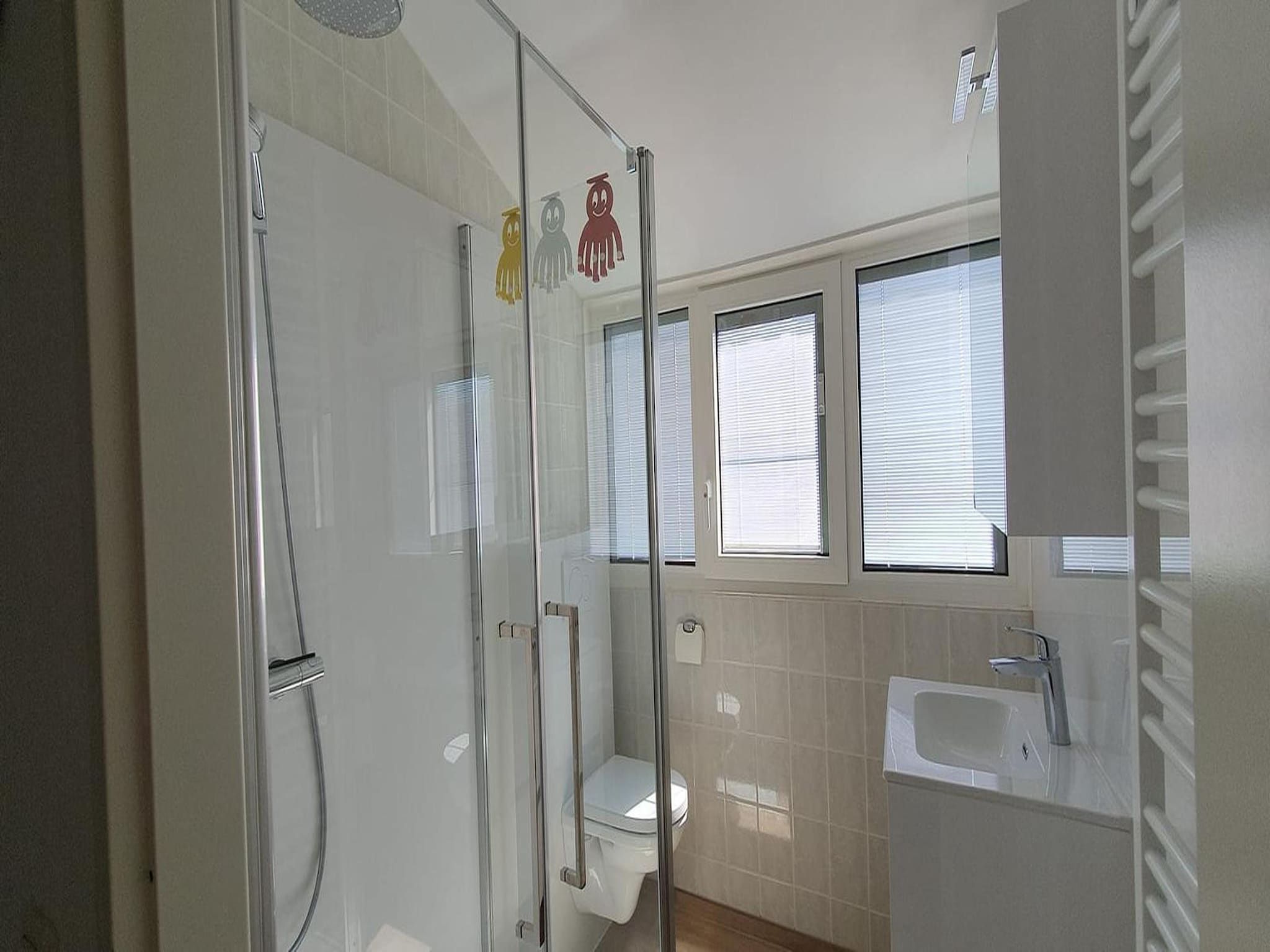 De badkamer van Scheldeveste 154 ZwinBreskens in Breskens