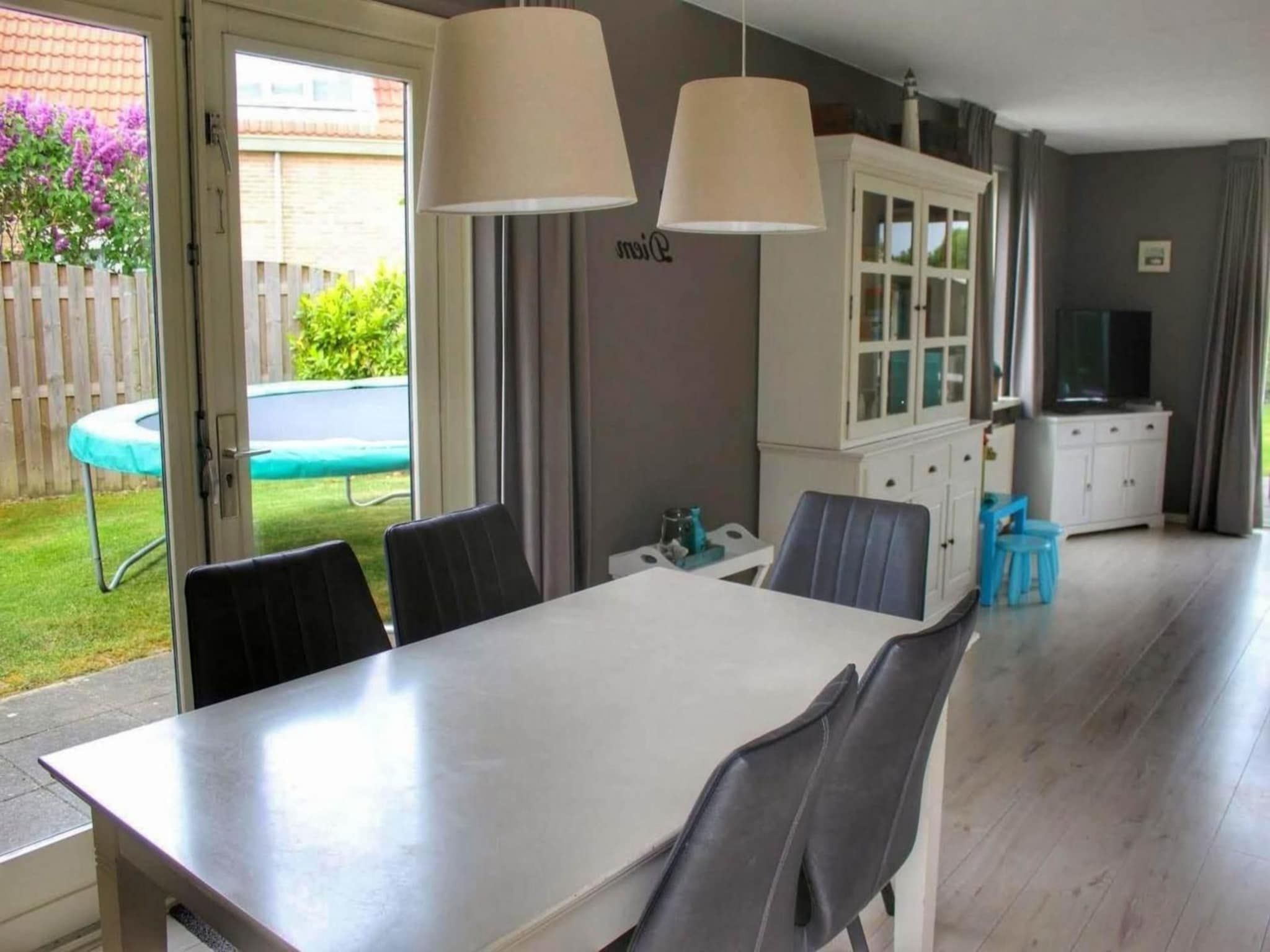 De eetkamer van Scheldeveste 163 Zwin Breskens in Breskens