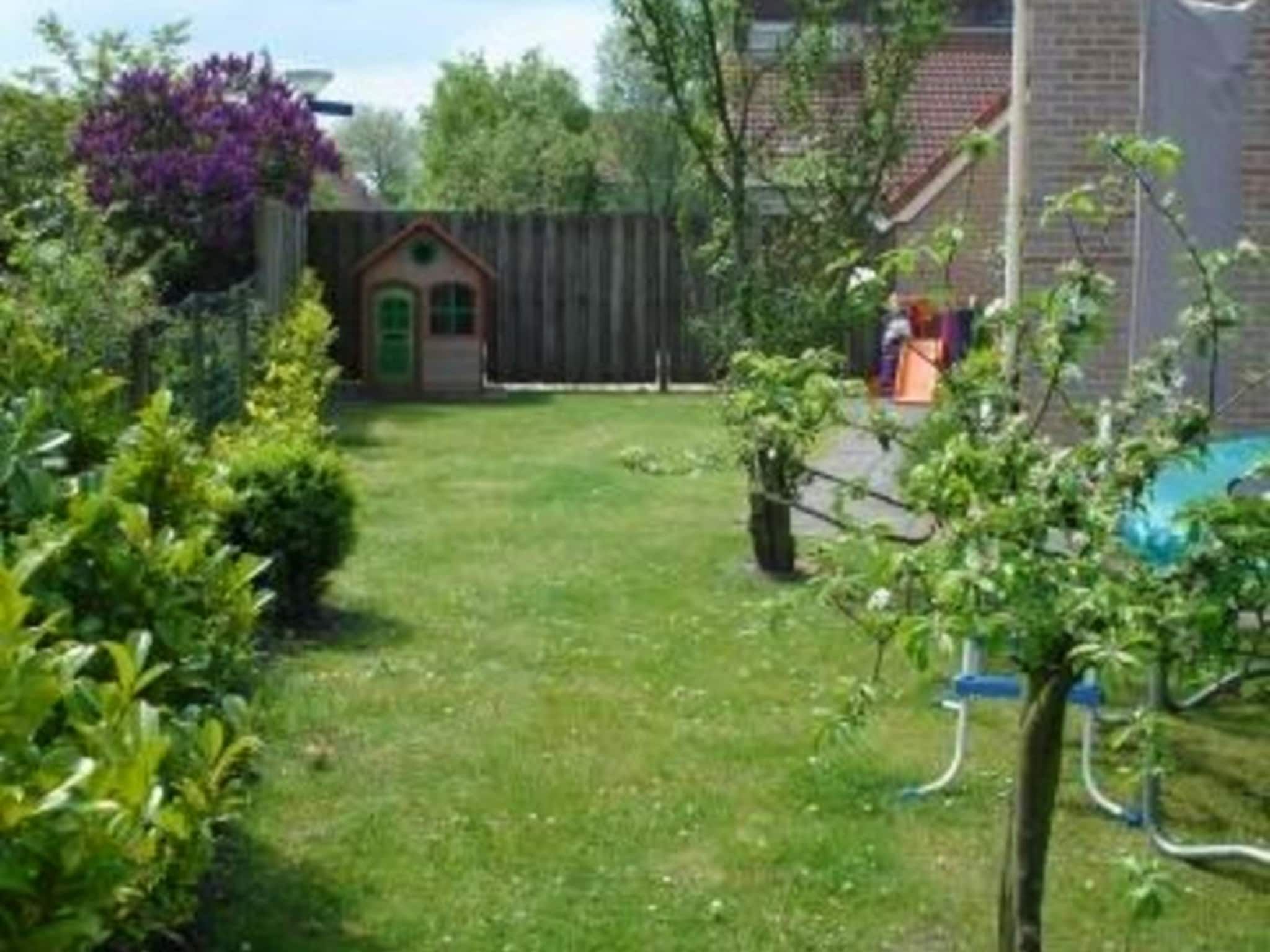 De tuin van Scheldeveste 163 Zwin Breskens in Breskens
