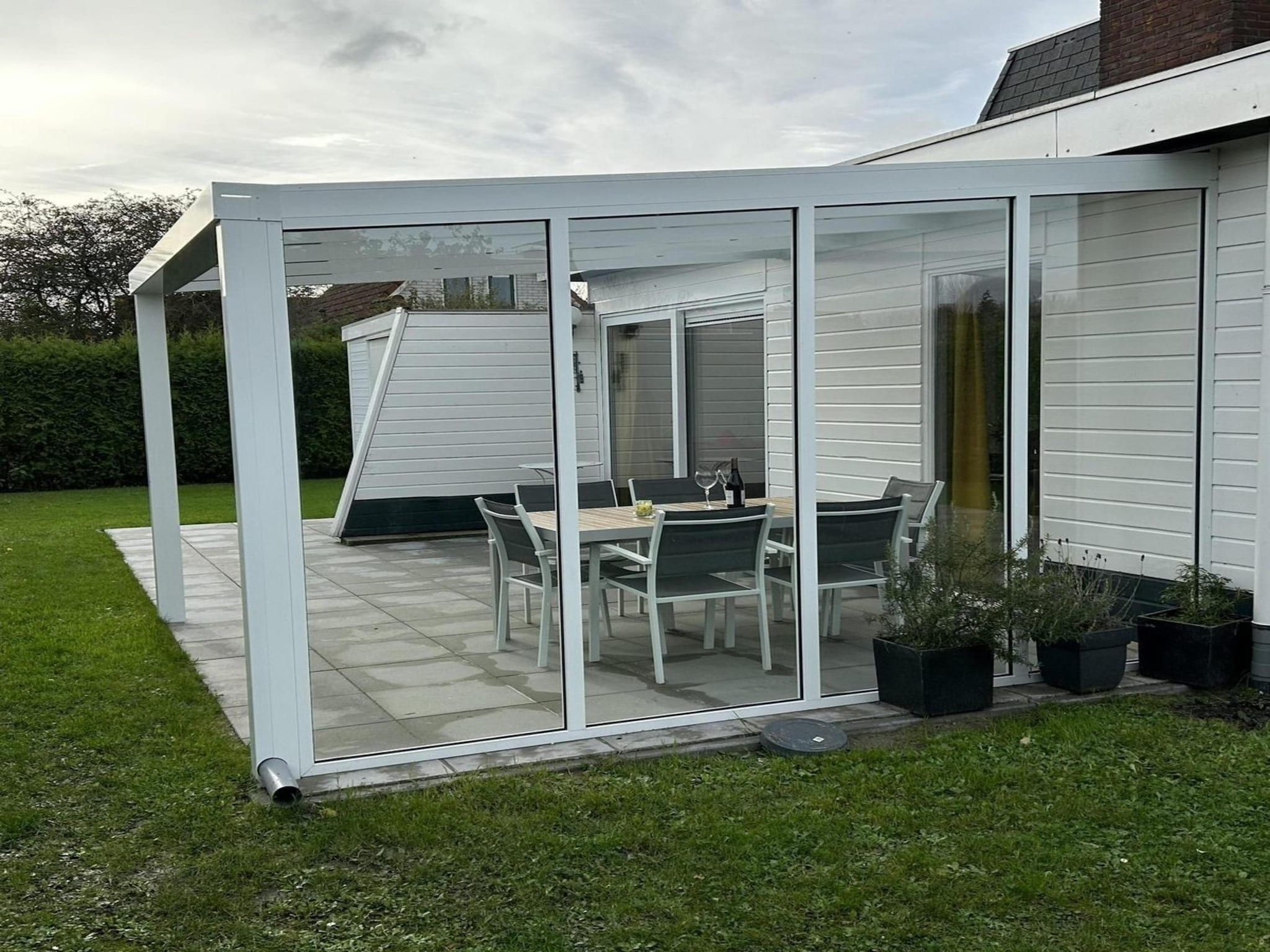 Het terras van Schoneveld 60 Zeester Breskens in Breskens