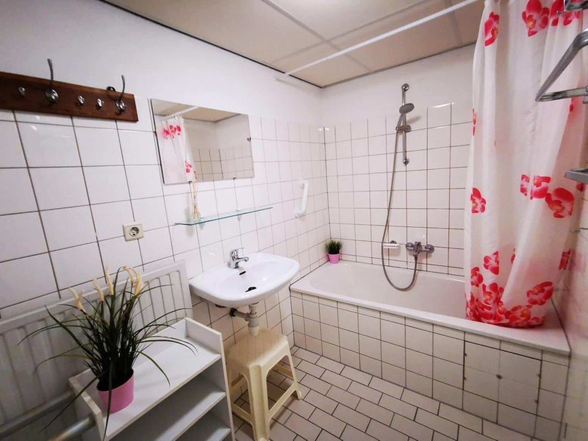 De badkamer van Schoneveld 353 Strandparel Breskens in Breskens
