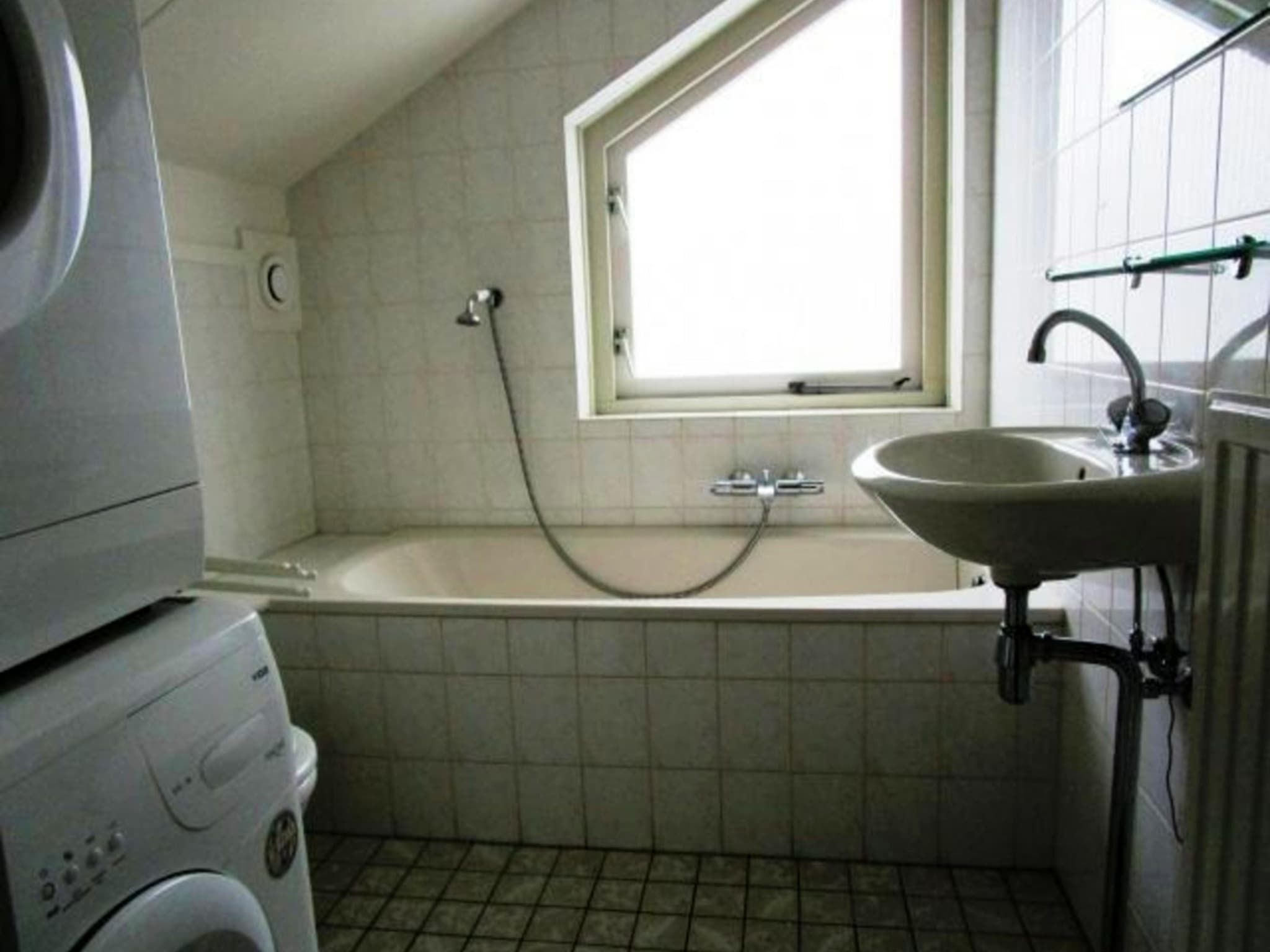 De badkamer van Scheldeveste 210 Zwin Breskens in Breskens