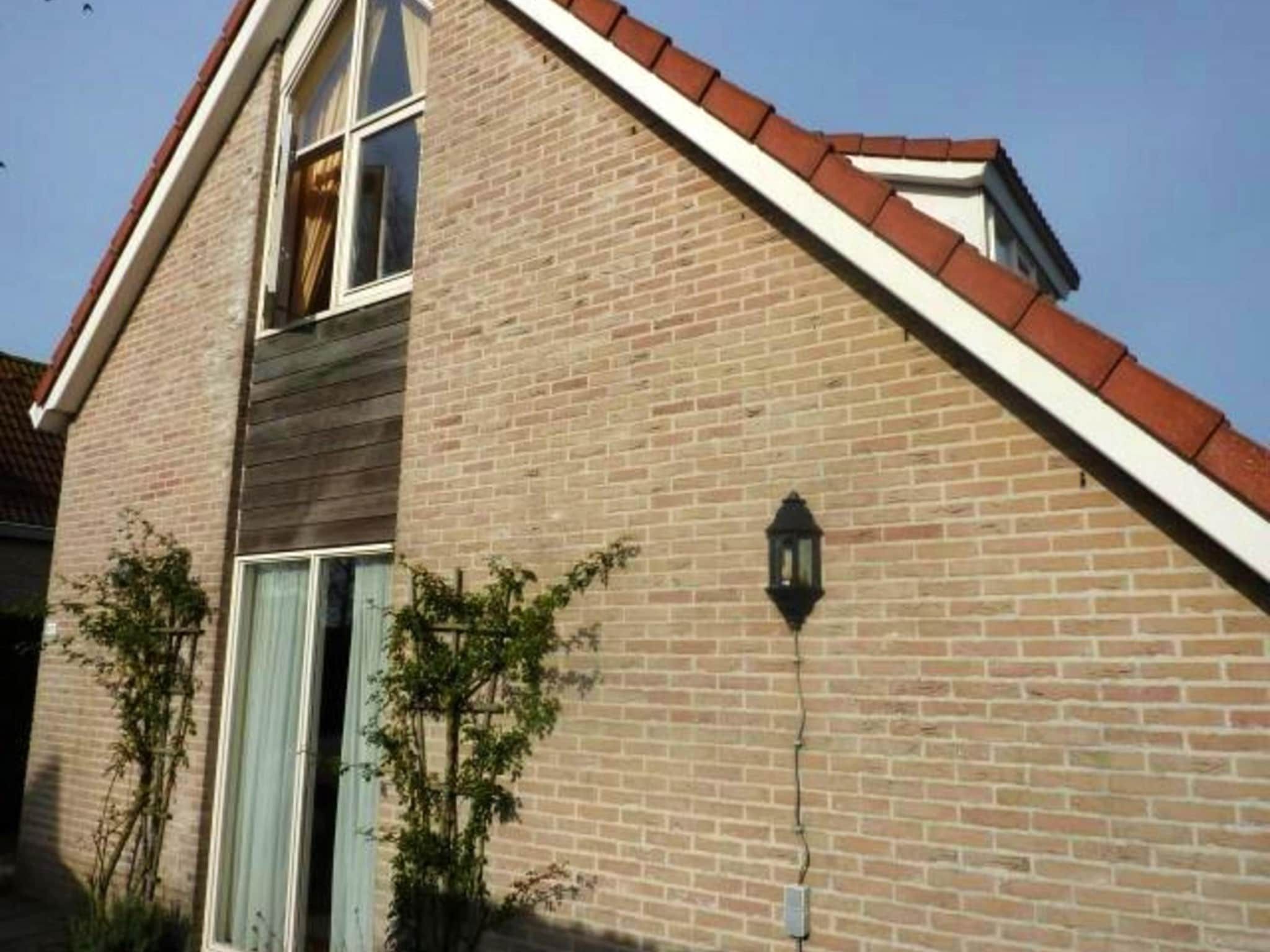 De buitenkant van Scheldeveste 210 Zwin Breskens in Breskens