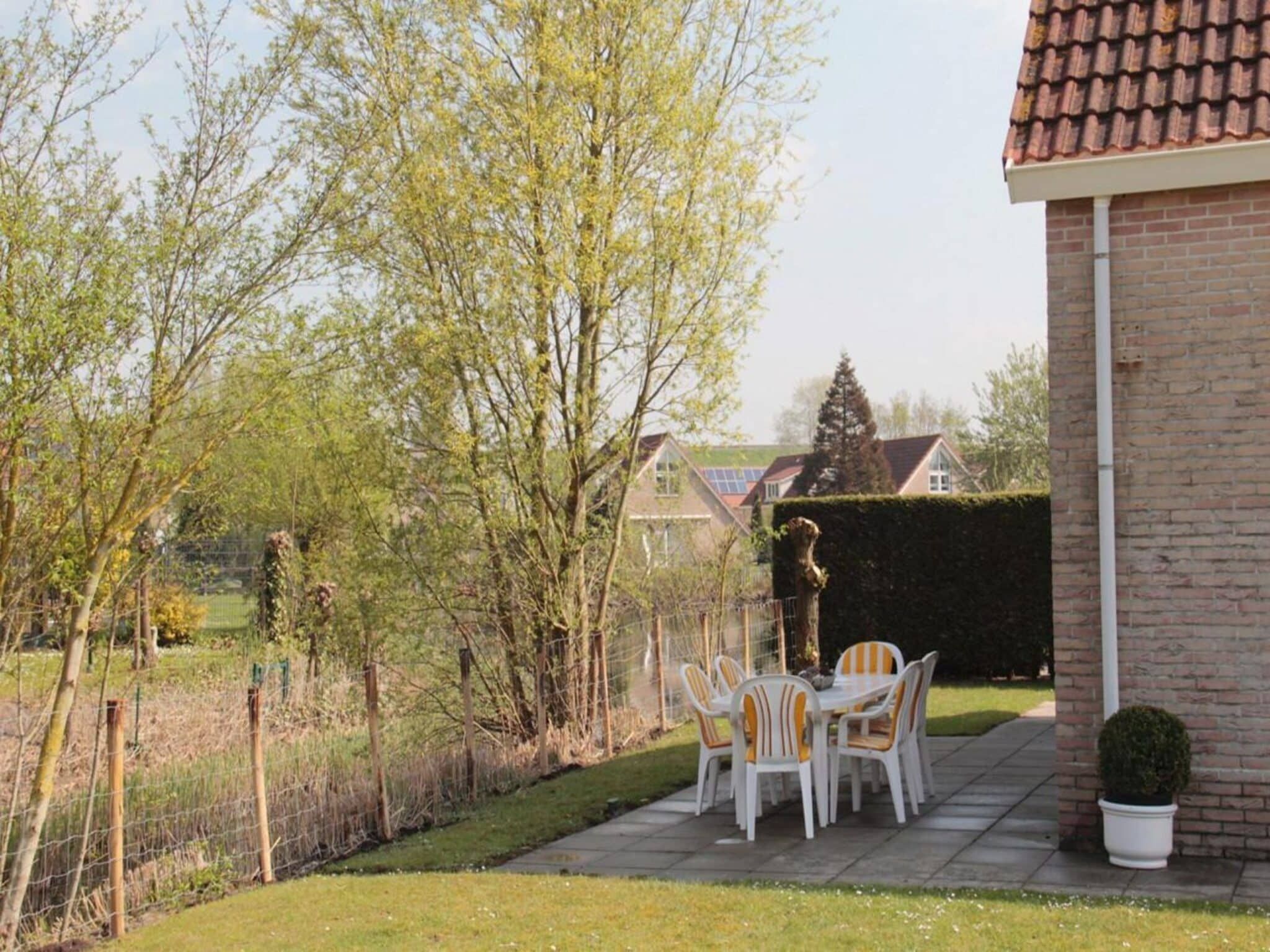 Het terras van Scheldeveste 14 Zwin Breskens in Breskens