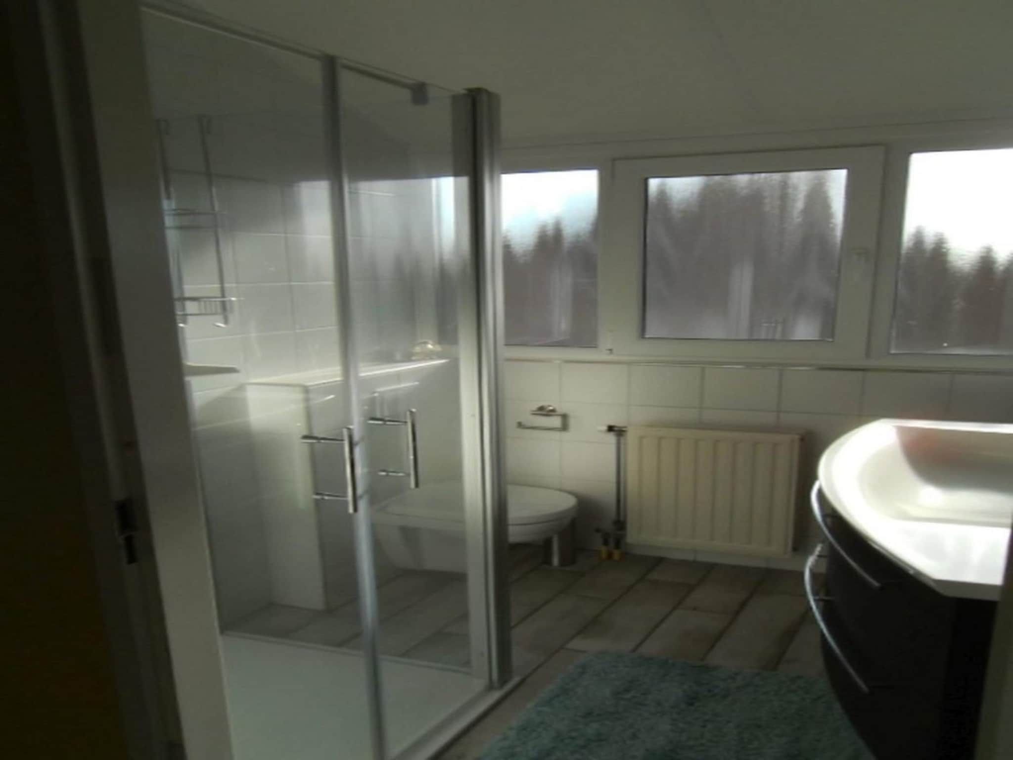 De badkamer van Scheldeveste 140 Zwin Breskens in Breskens