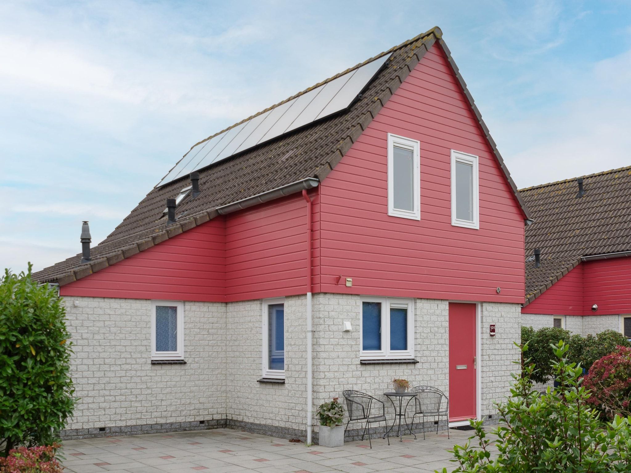 De buitenkant van Villapark De Oesterbaai 131 in Wemeldinge