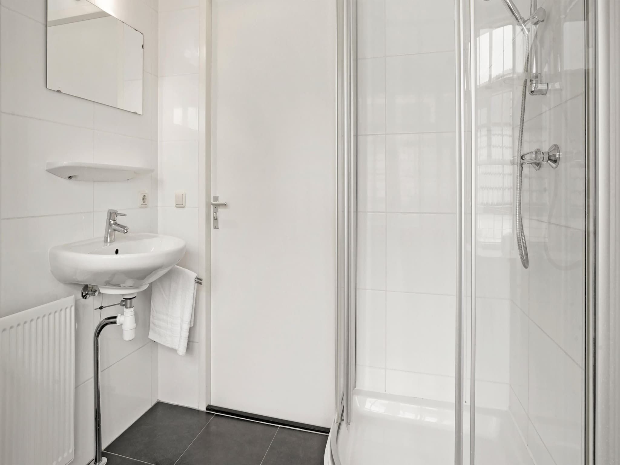 De badkamer van 218 in Simonshaven