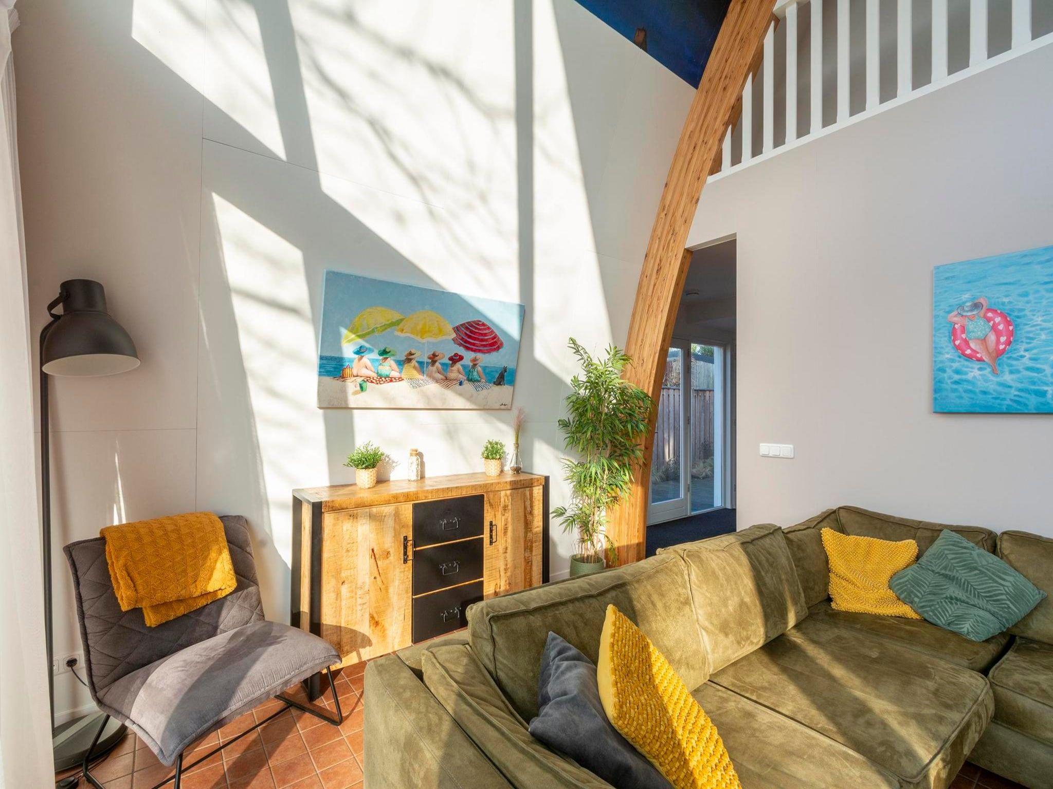 De woonkamer van Lazy Daisy in Groote Keeten