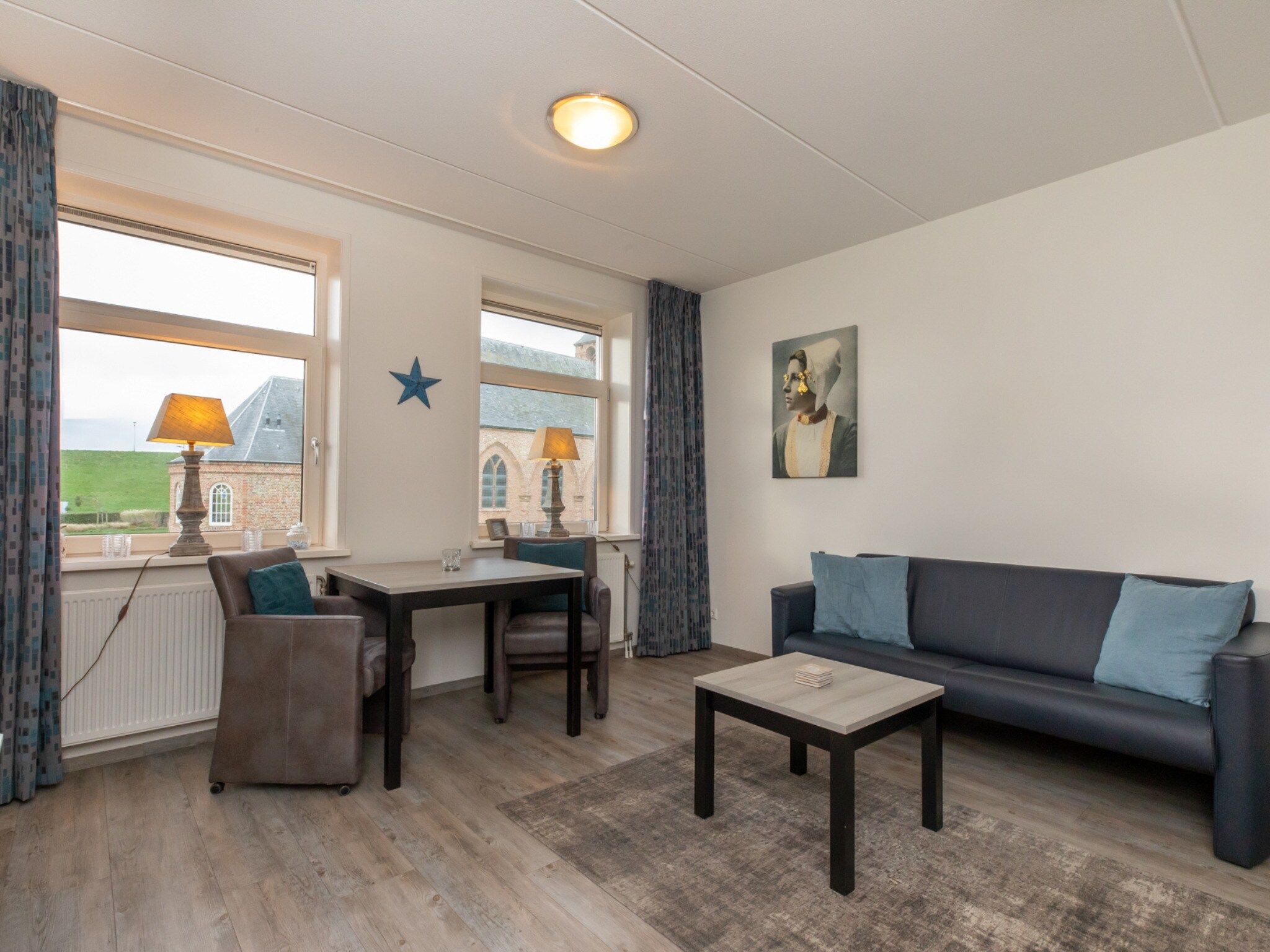 De woonkamer van Vakantiewoning 't Zoete Licht Residenz - Willibrordusplein 28 C  Zoutelande in Zoutelande