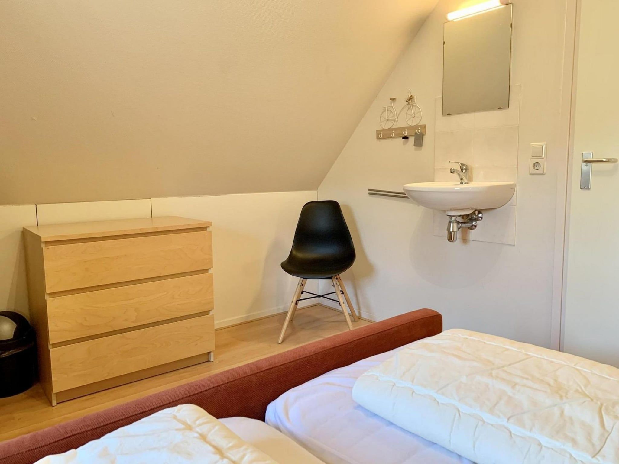 Een slaapkamer van Anzelhoef 25 in Sint Maartenszee