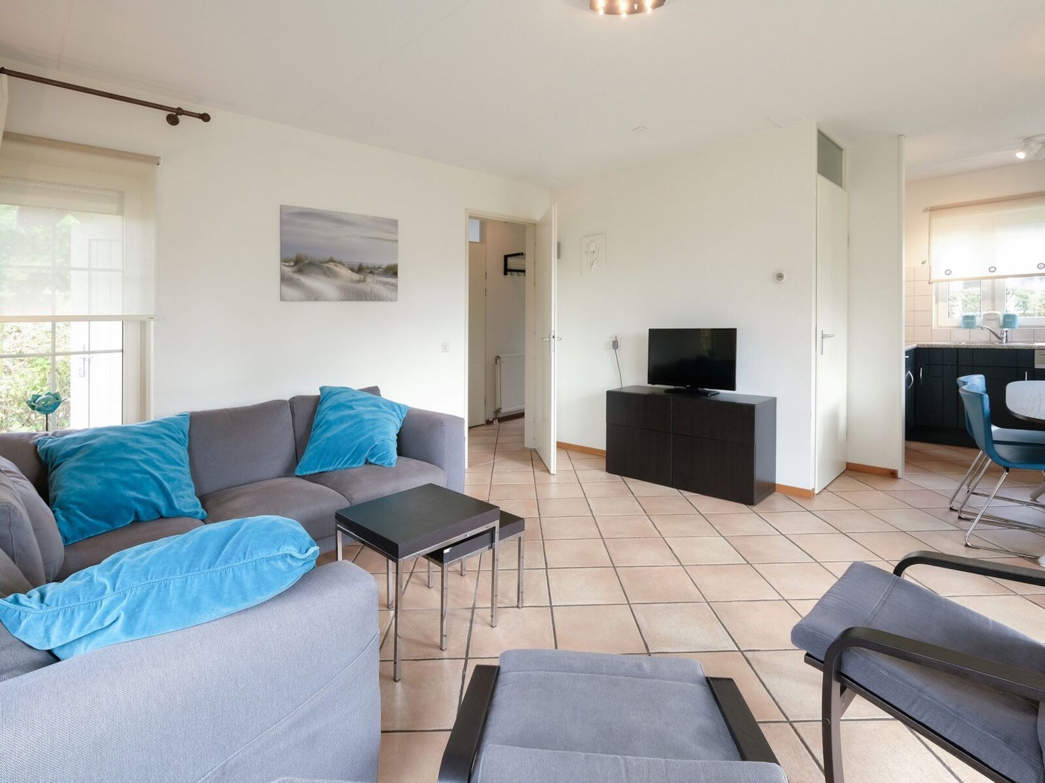 De woonkamer van Anzelhoef 30 in Sint Maartenszee